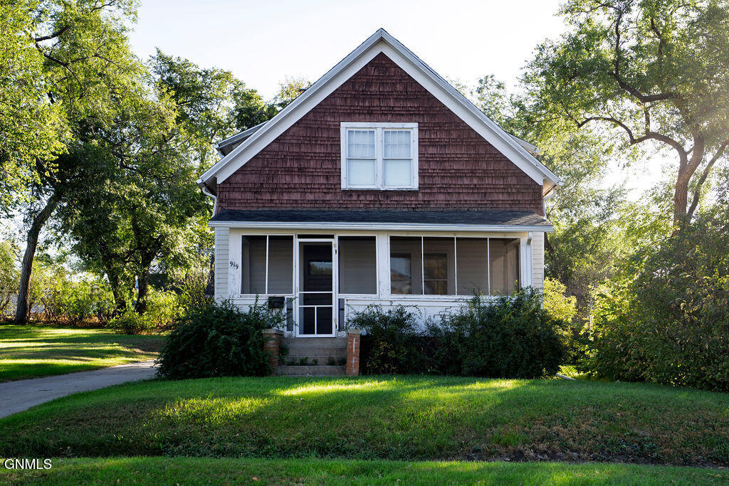 main property photo 0