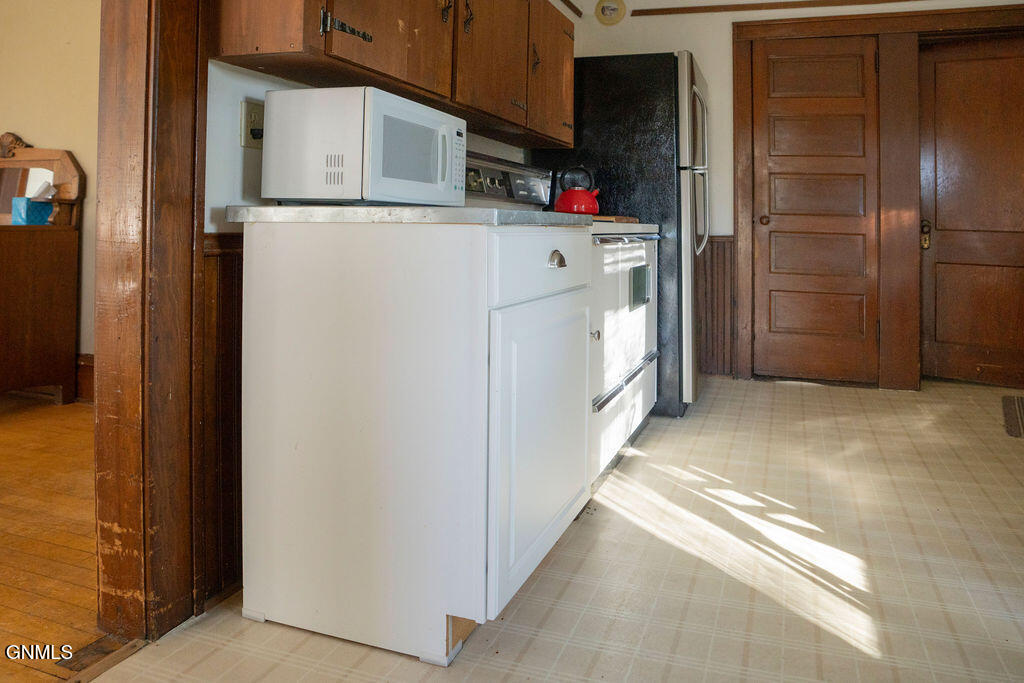 property viewer photo 12