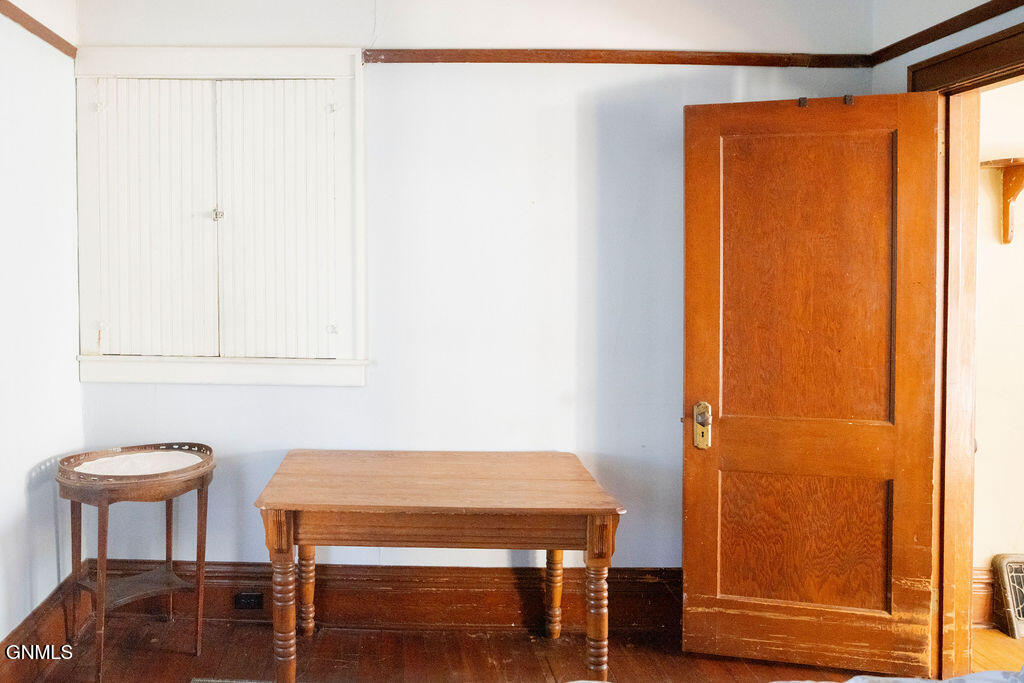 property viewer photo 19