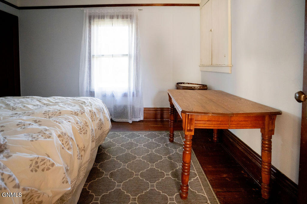 property viewer photo 22