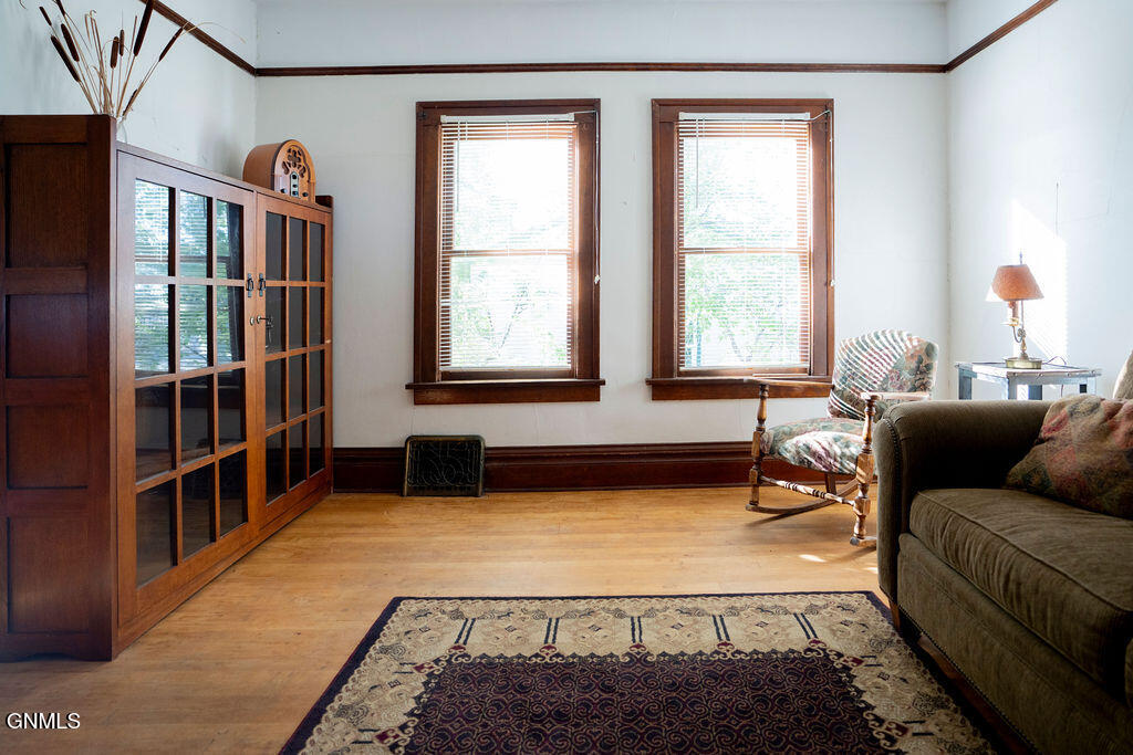 property viewer photo 24