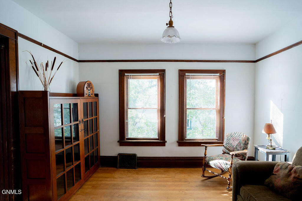 property viewer photo 25