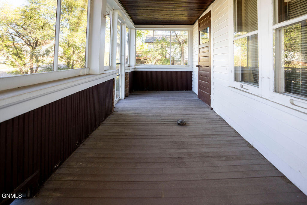 property viewer photo 31