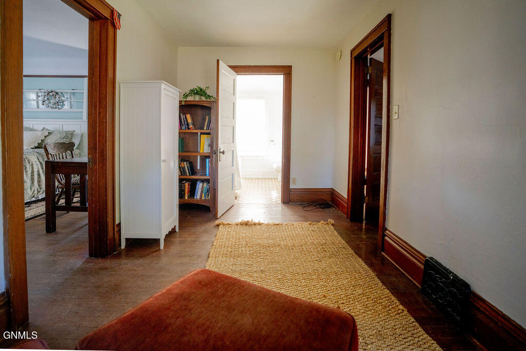 property viewer photo 33