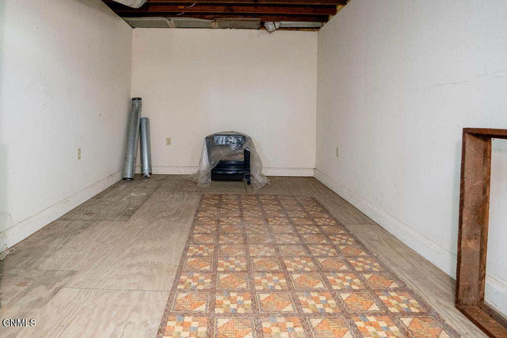 property viewer photo 50