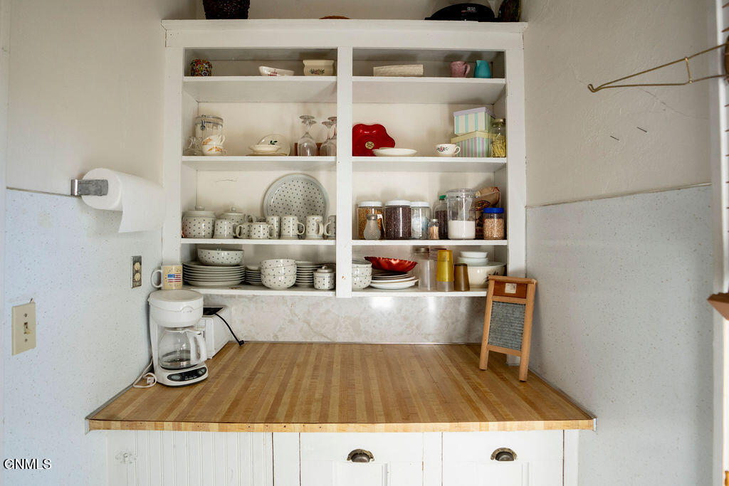 property viewer photo 9