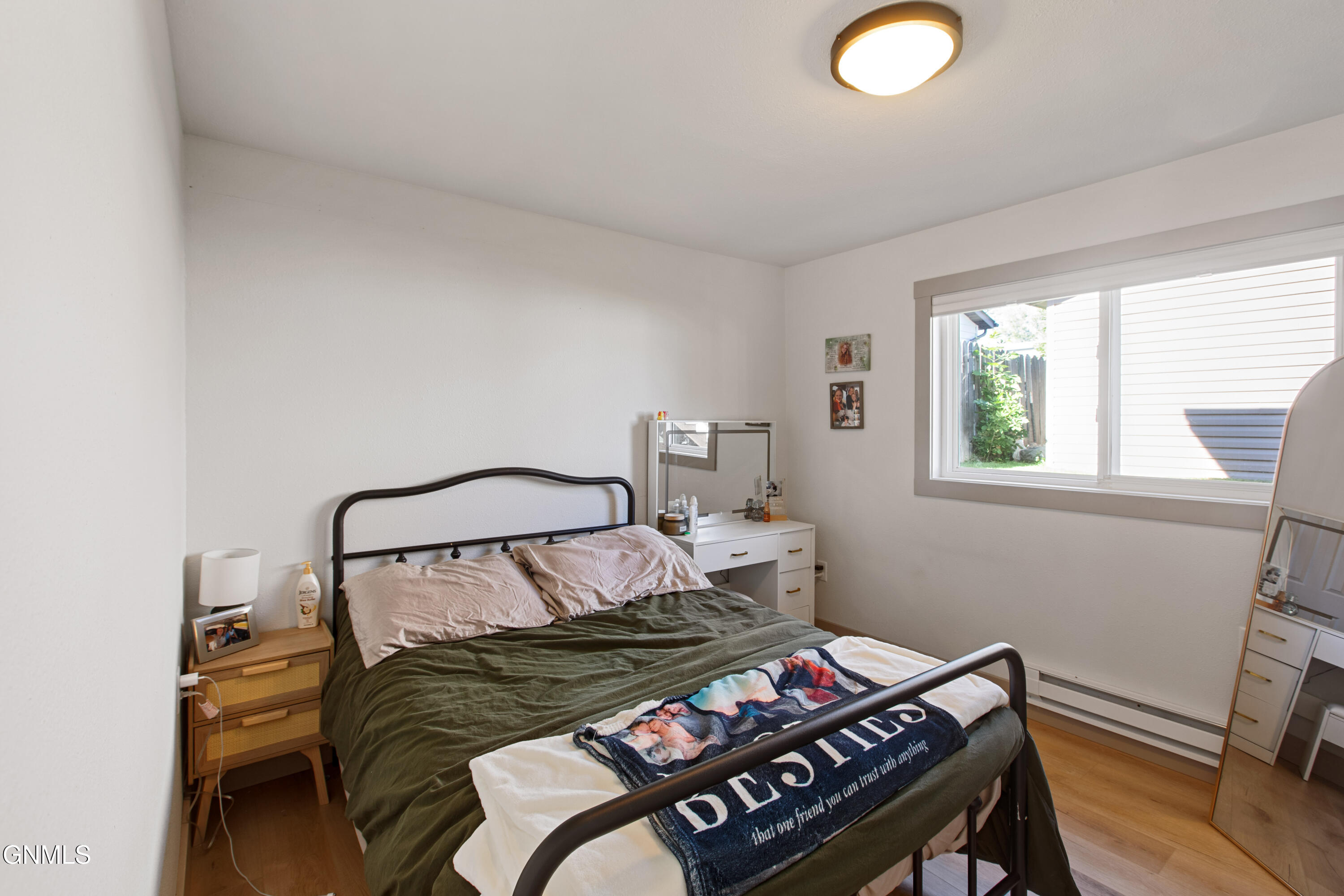 property viewer photo 20