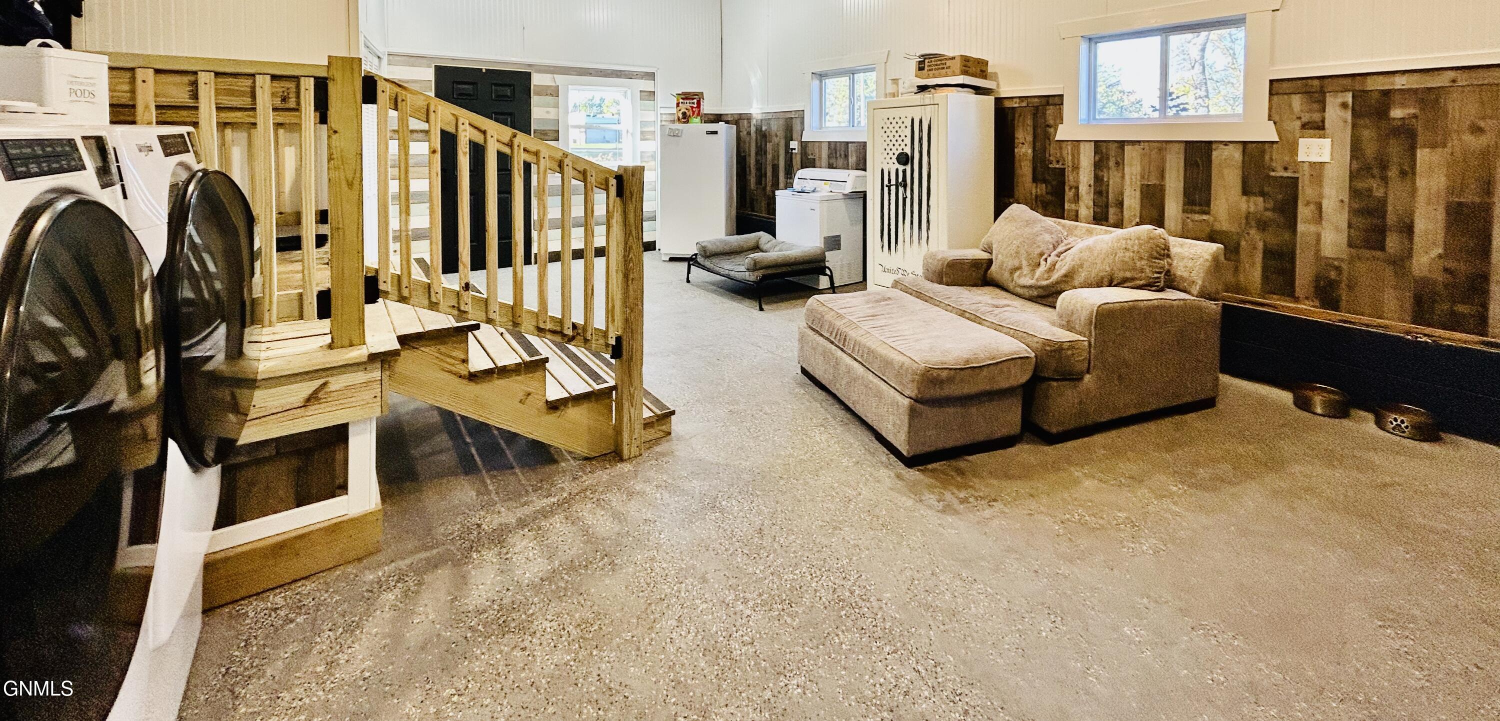 property viewer photo 12