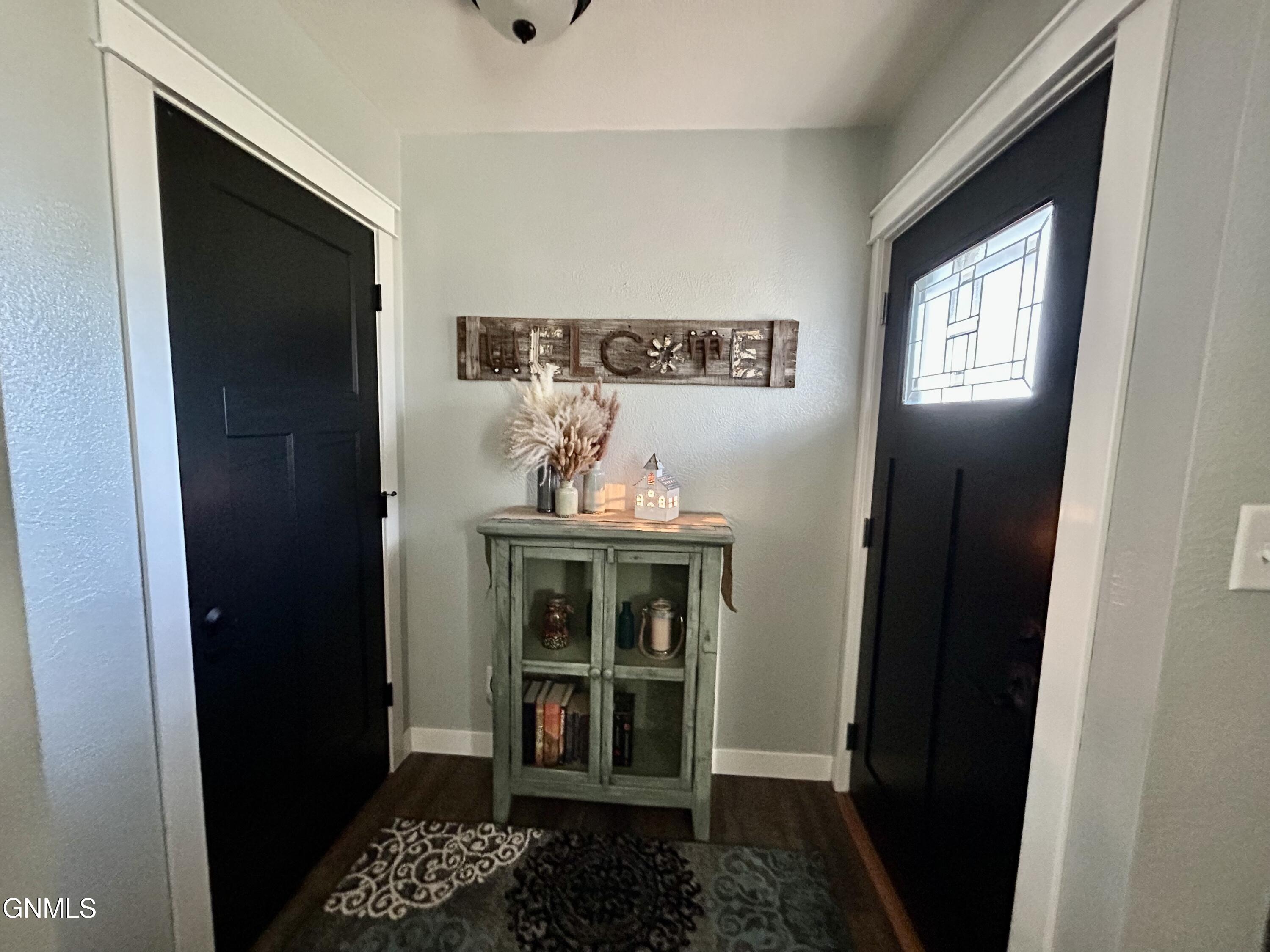 property viewer photo 18