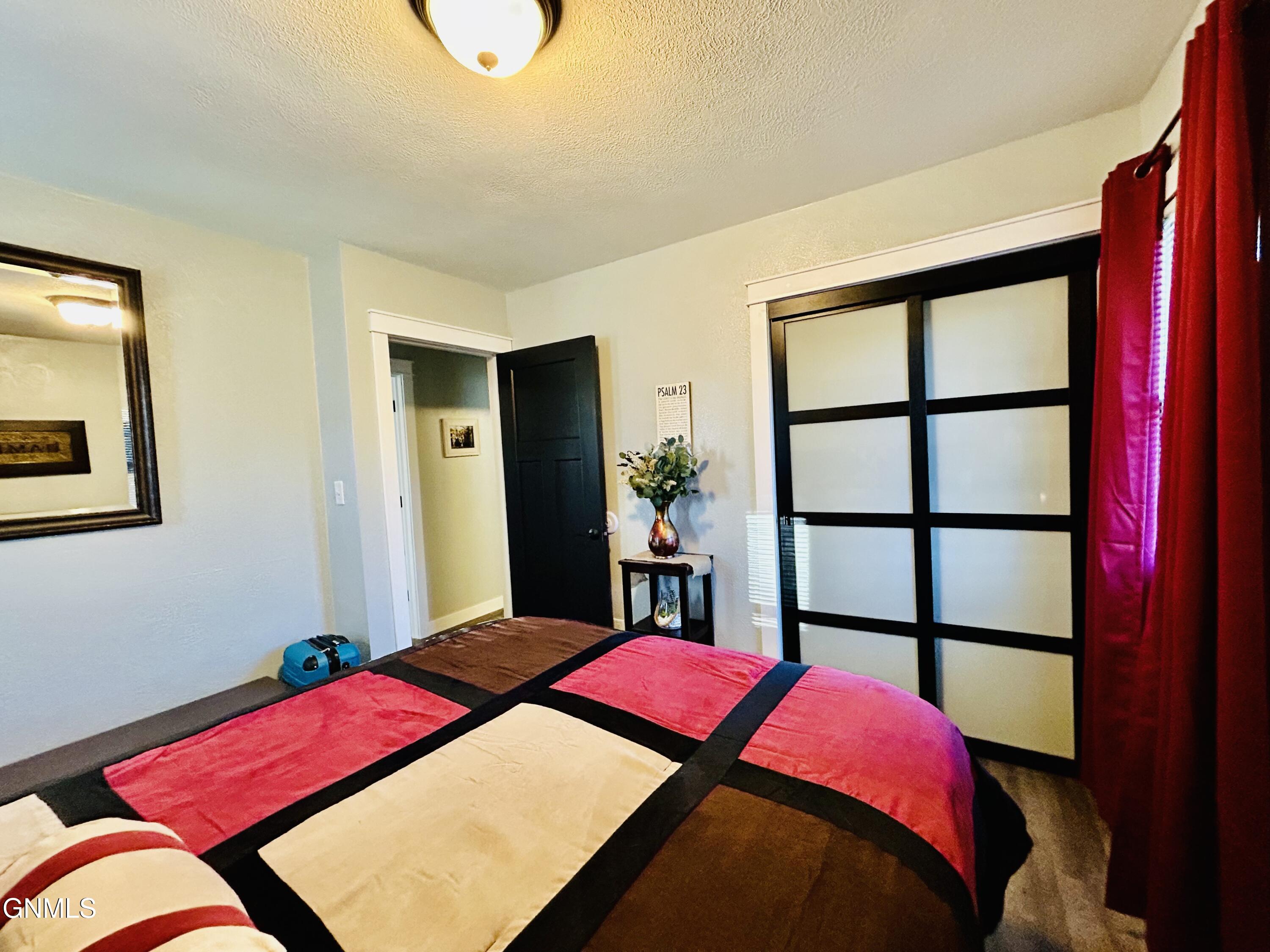 property viewer photo 32