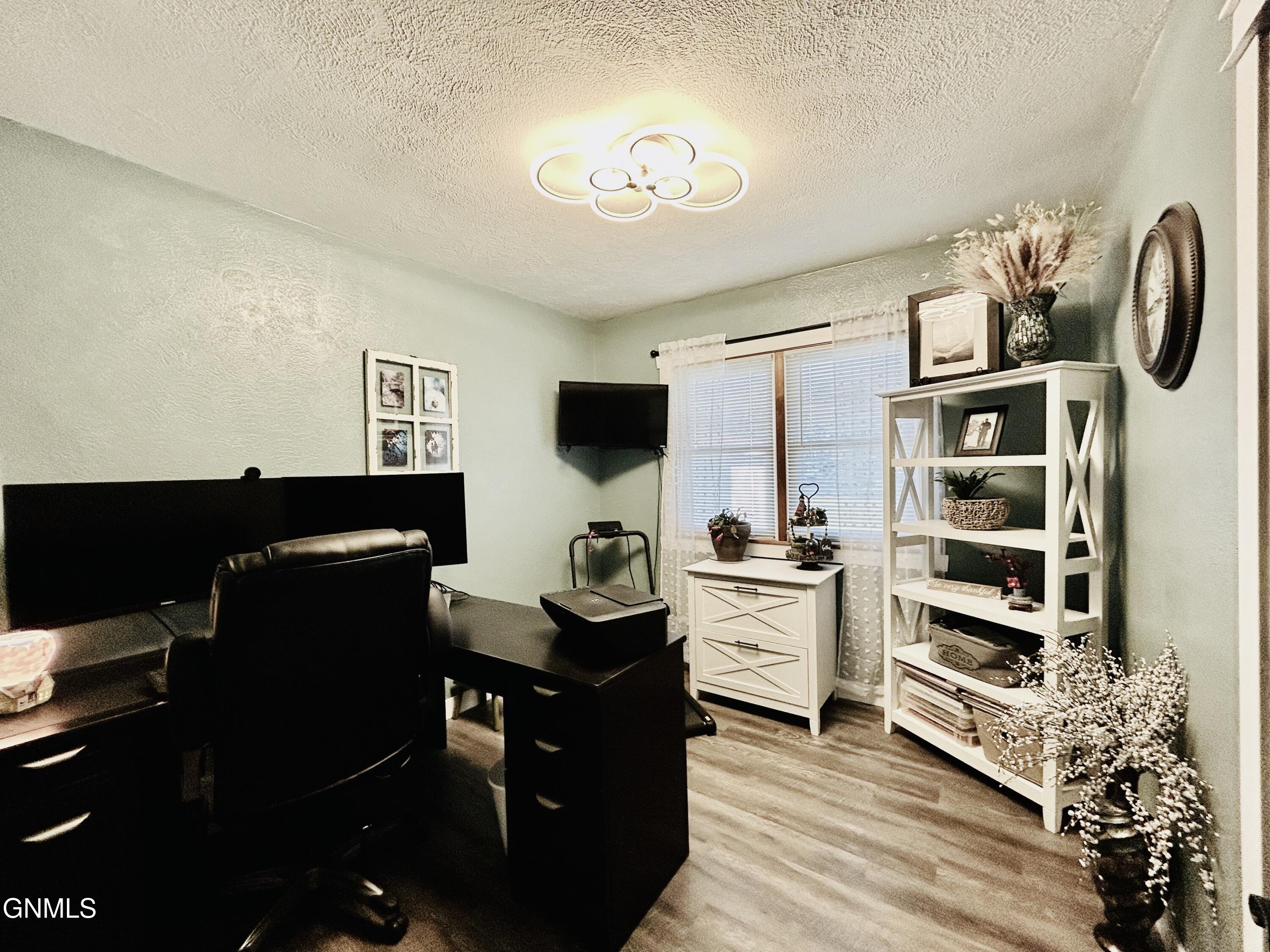 property viewer photo 34