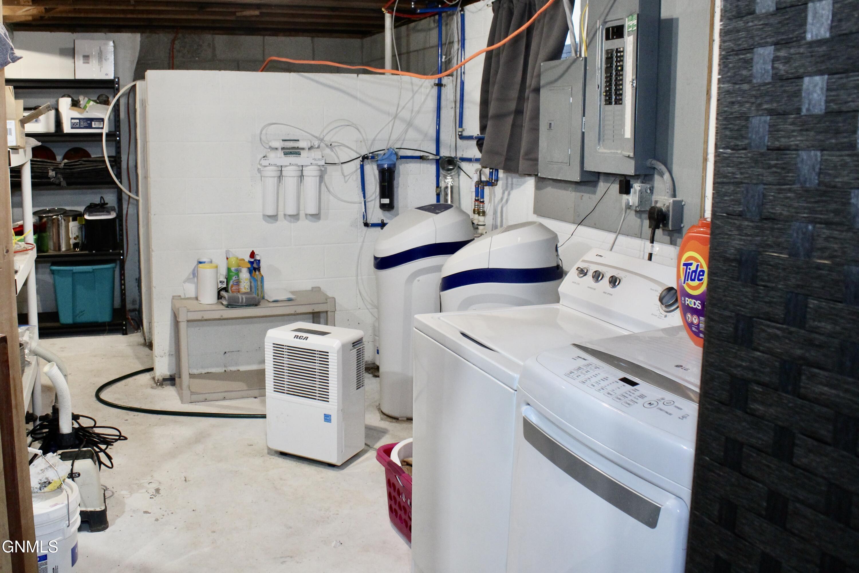 property viewer photo 37
