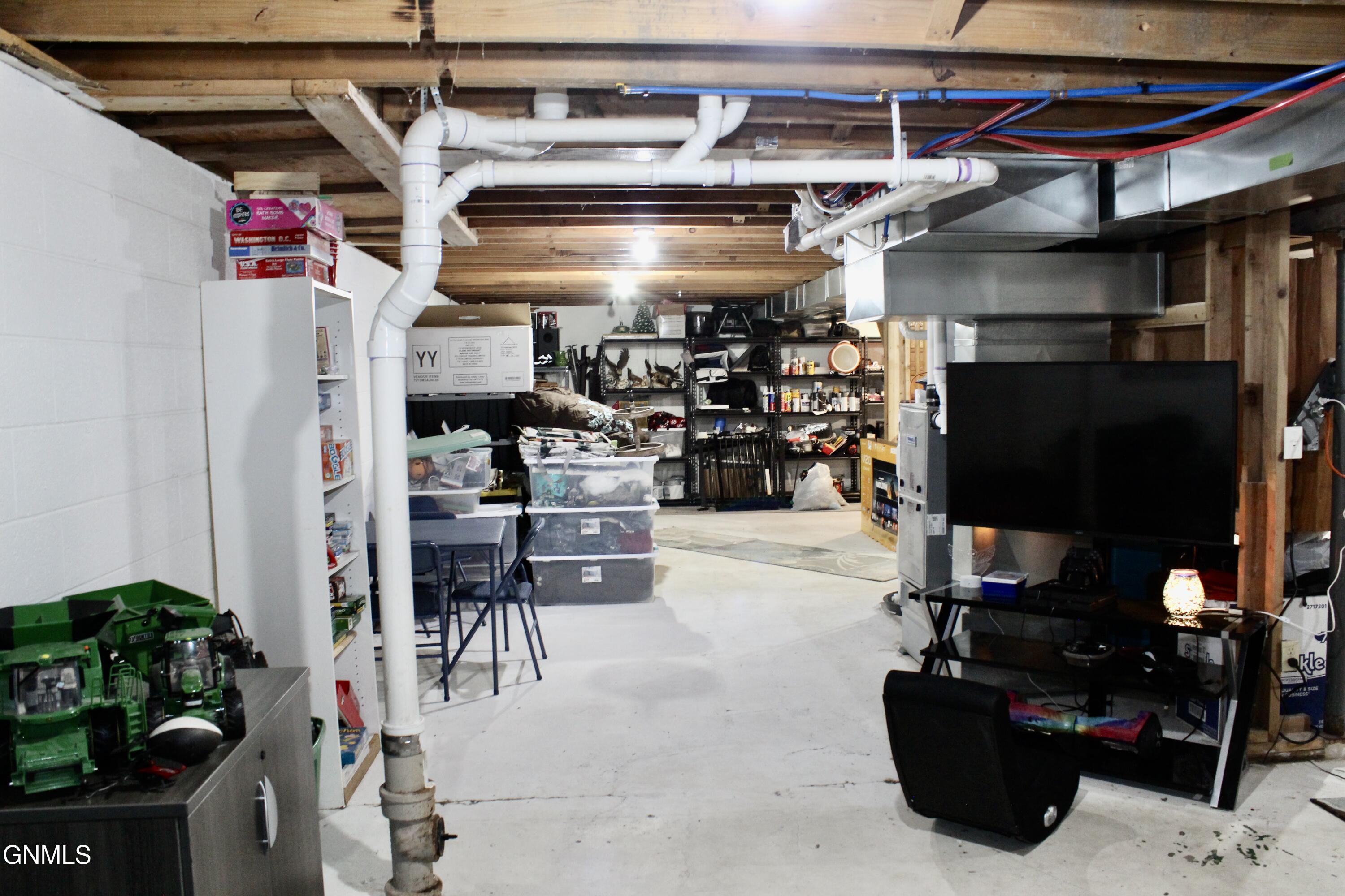 property viewer photo 45