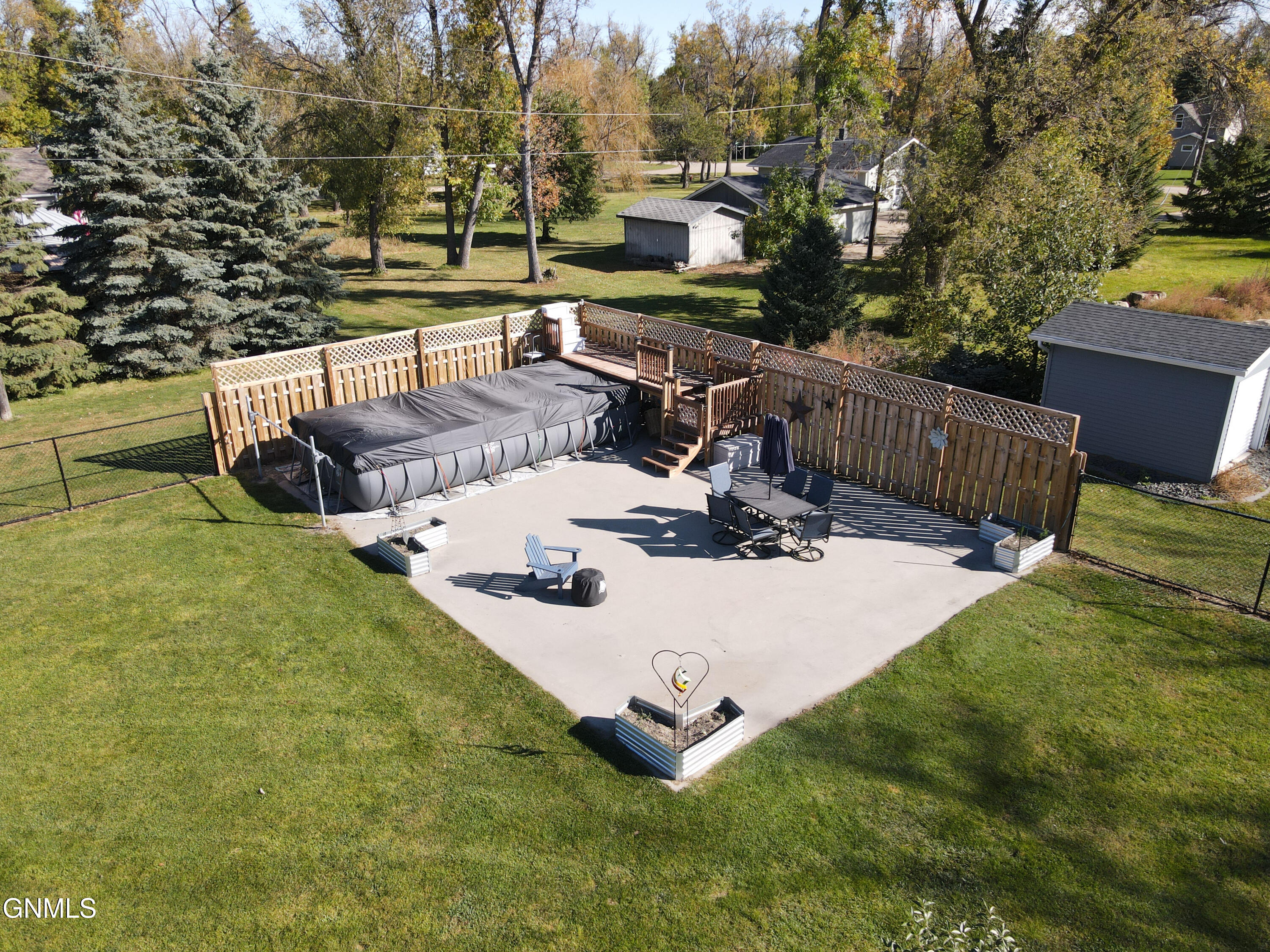 property viewer photo 7