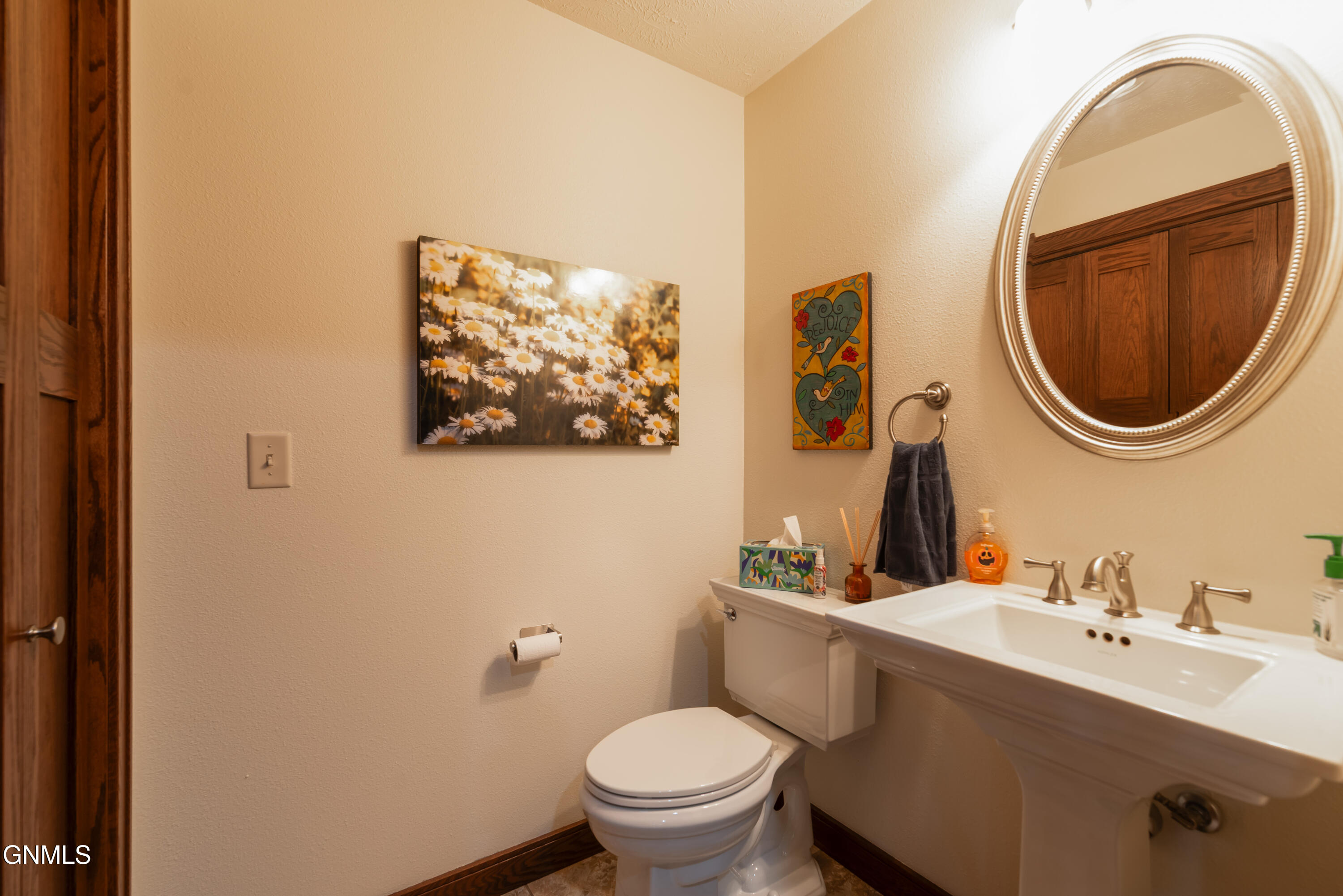 property viewer photo 22