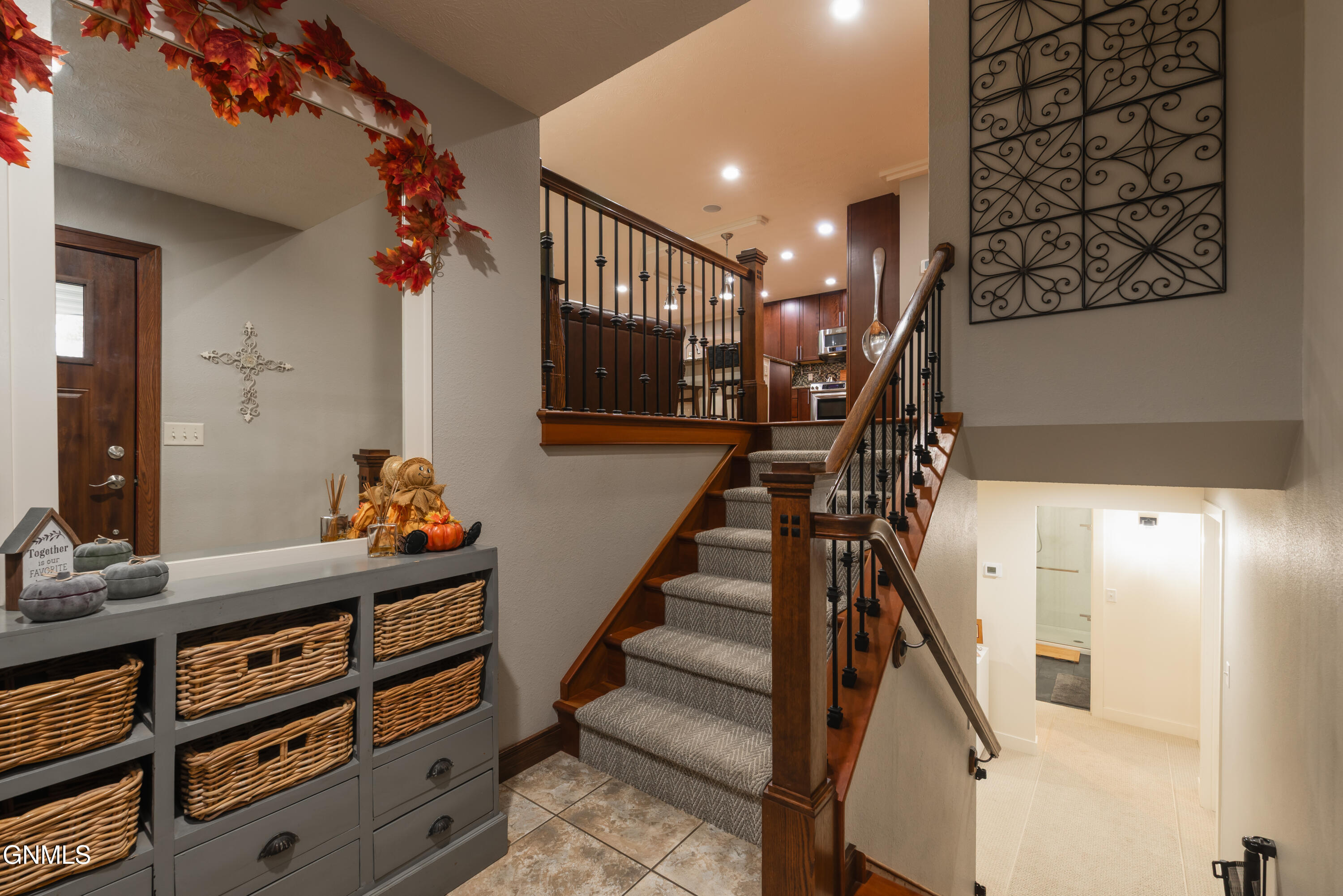 property viewer photo 25