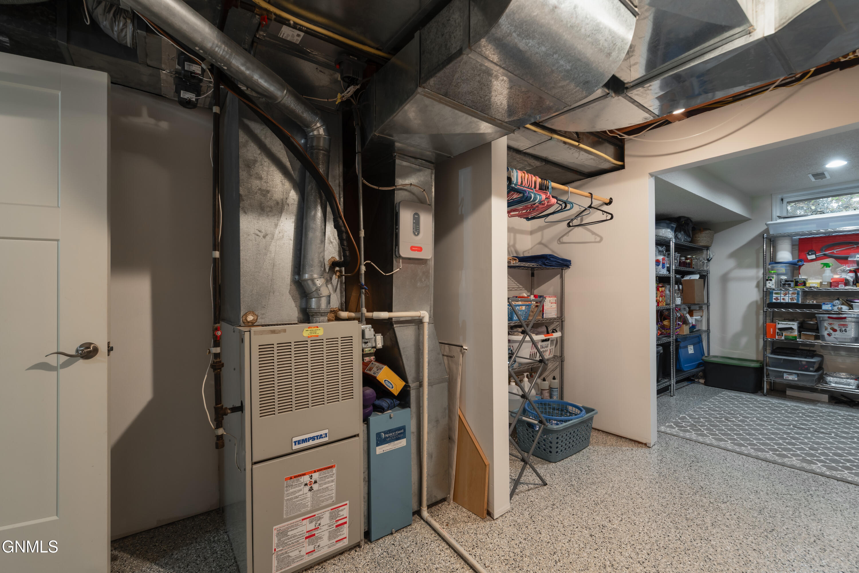 property viewer photo 31
