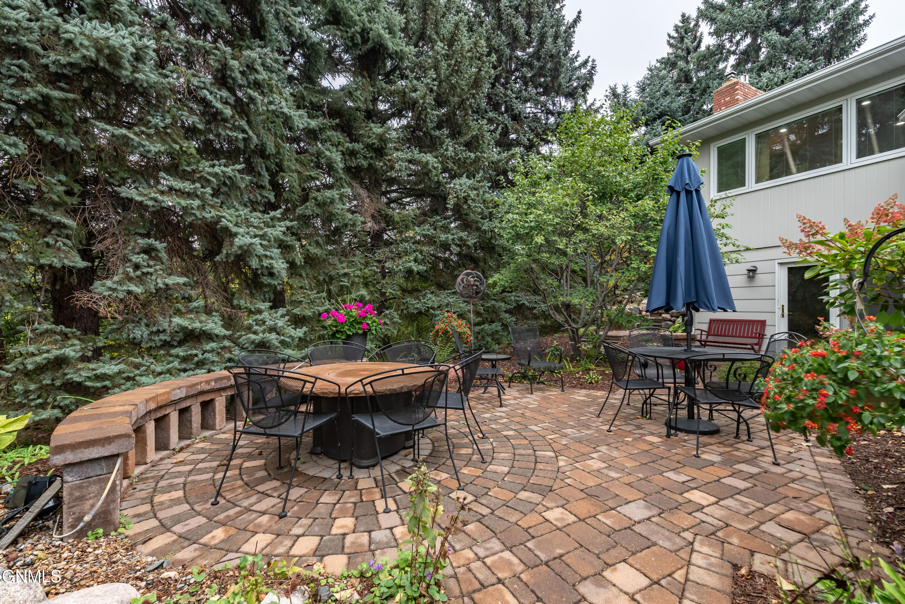 property viewer photo 44