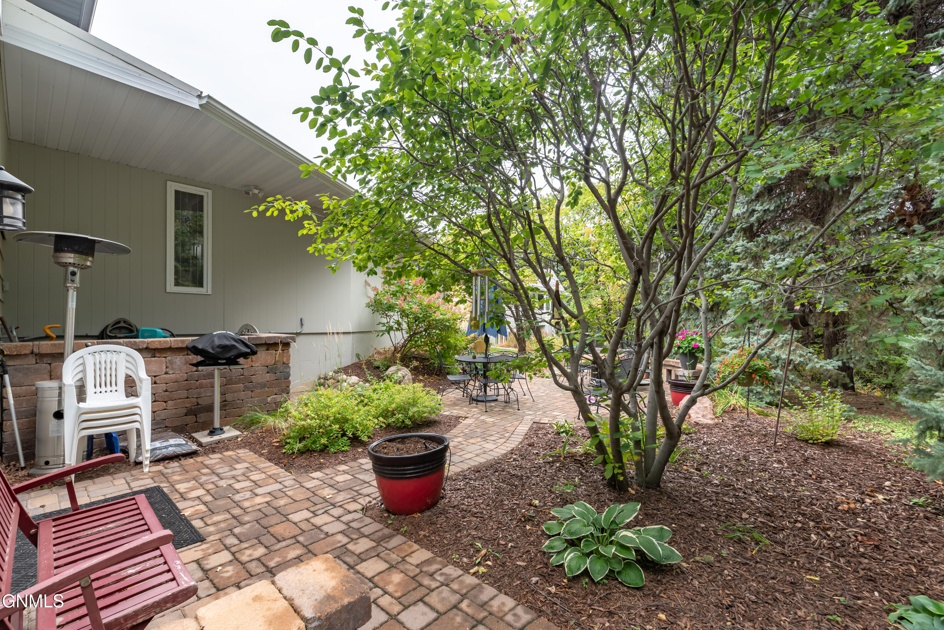 property viewer photo 51