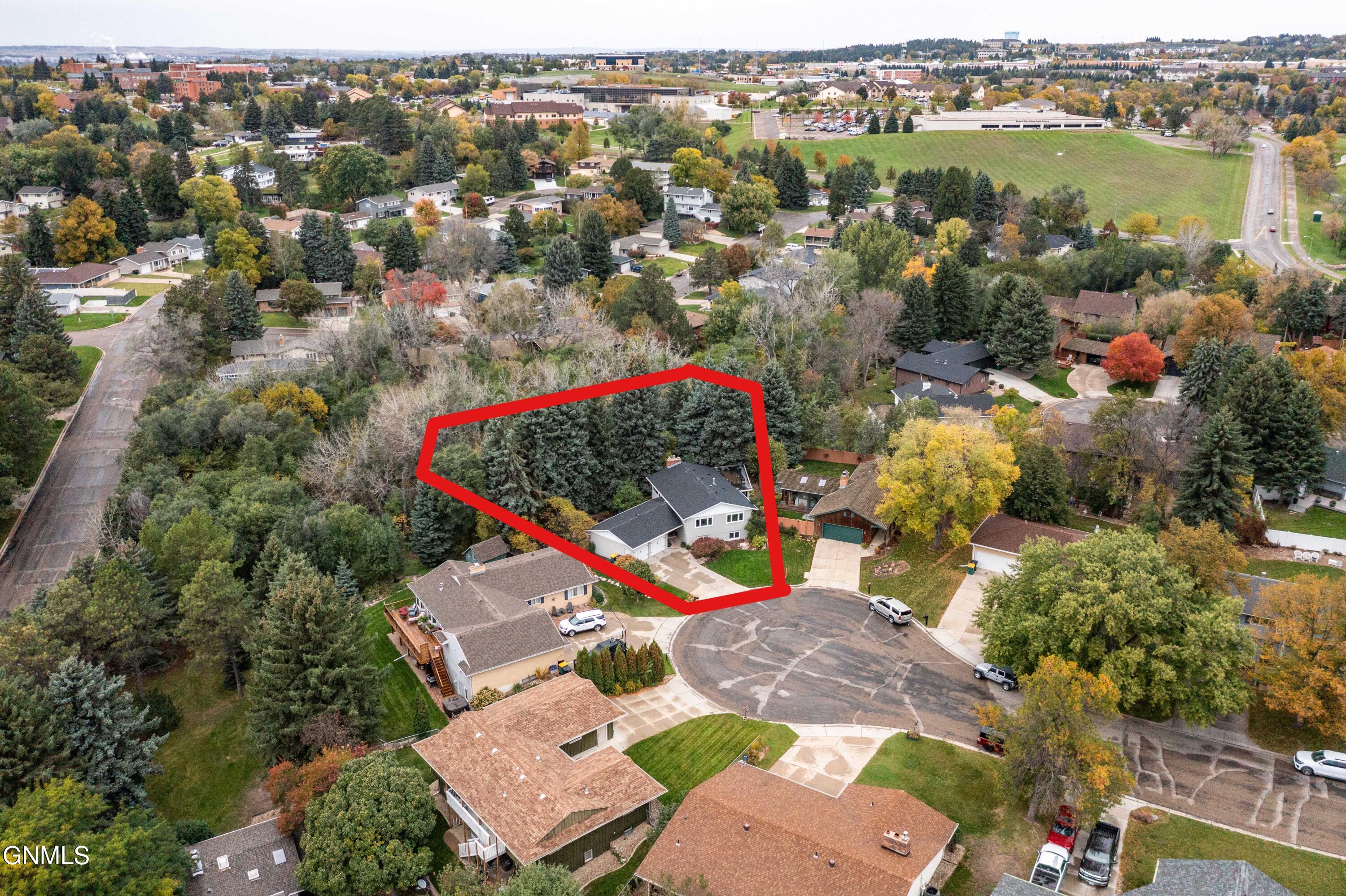 property viewer photo 54