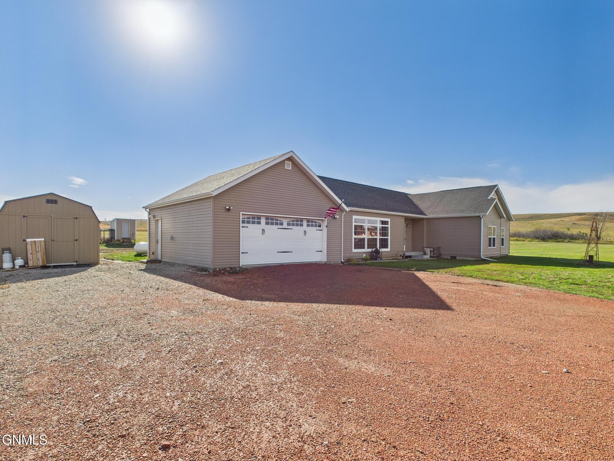 property viewer photo 1