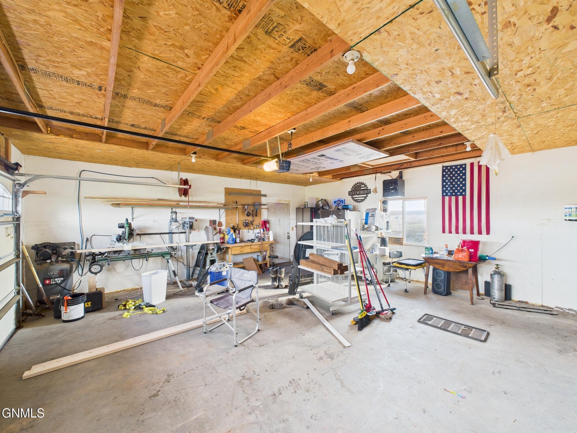 property viewer photo 13