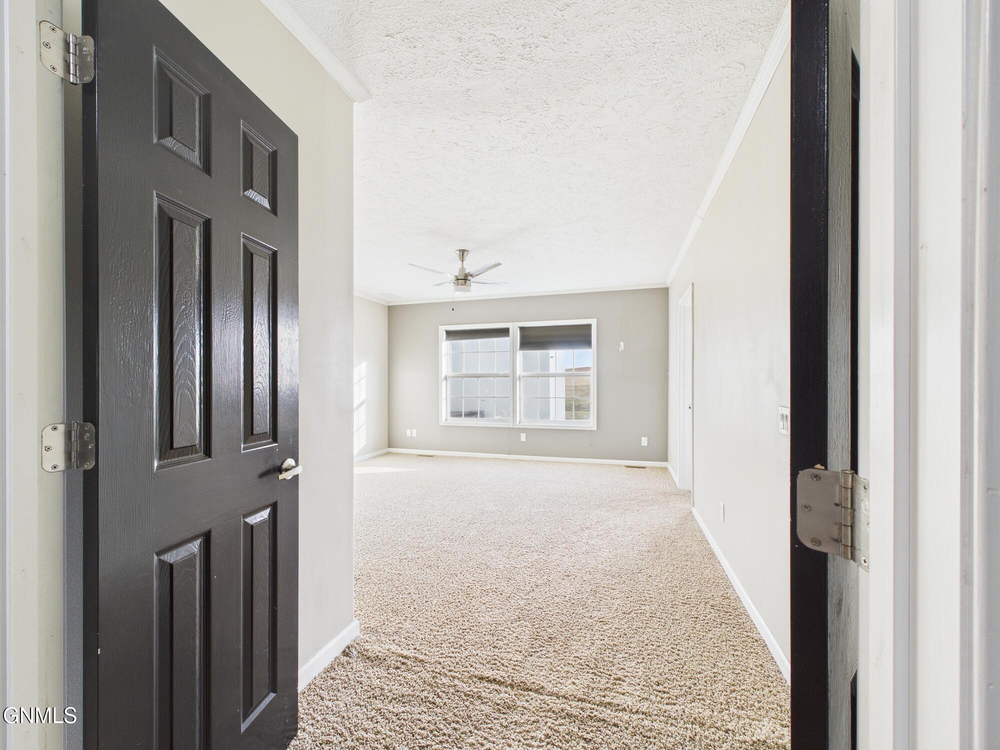 property viewer photo 25