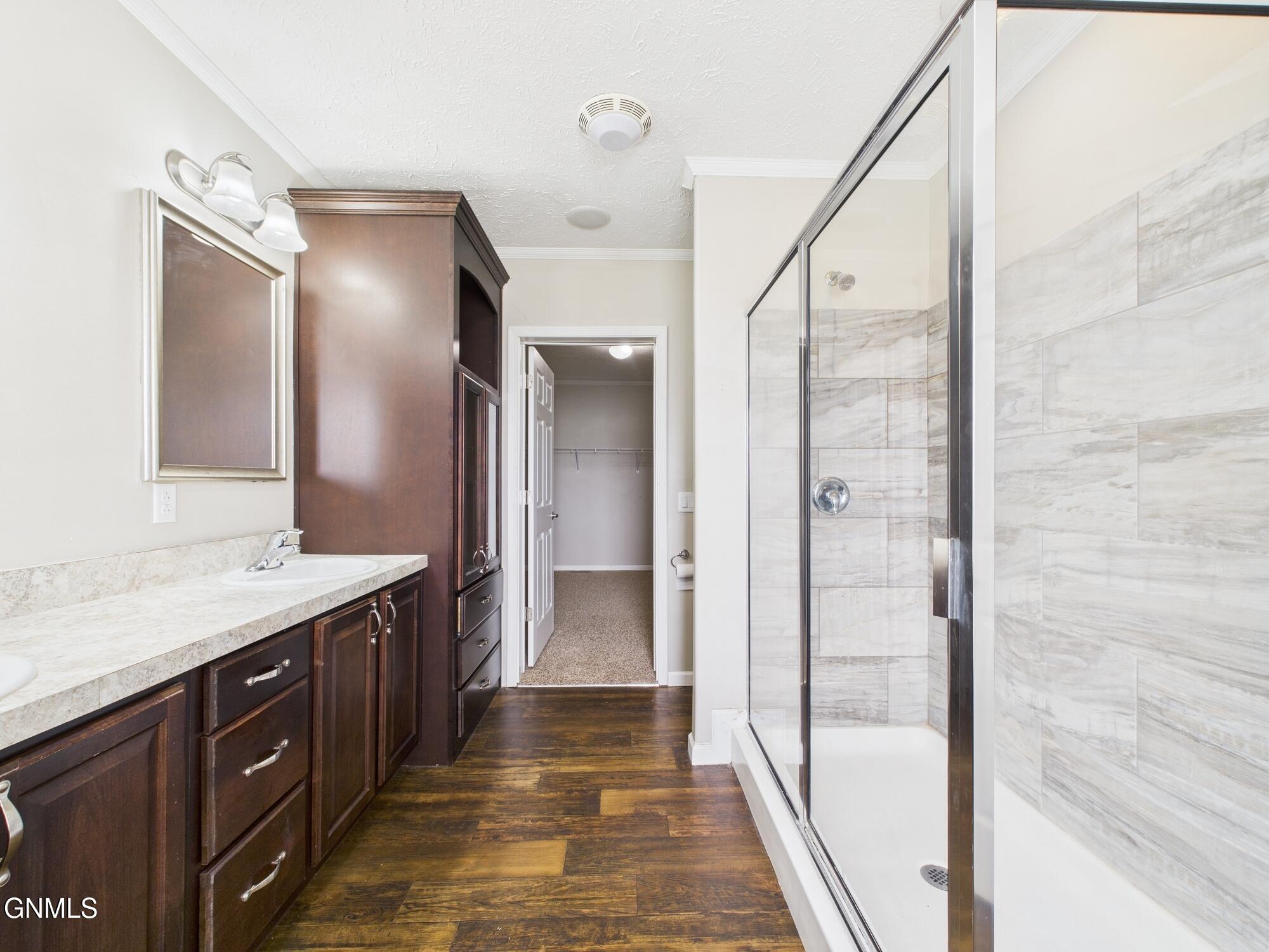 property viewer photo 28