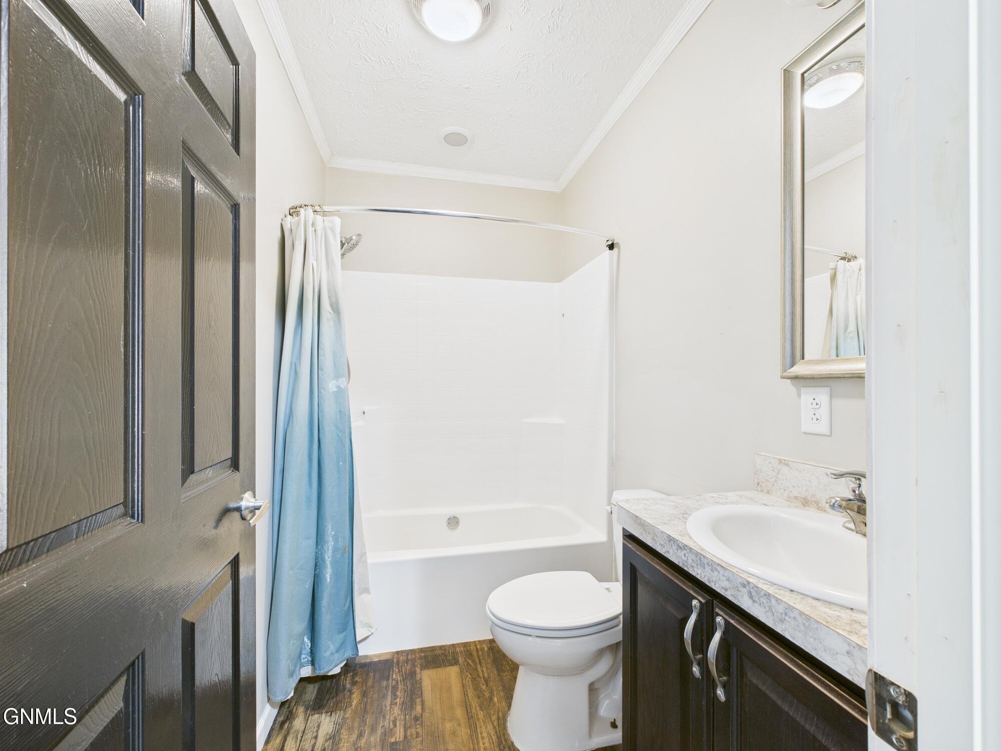 property viewer photo 37