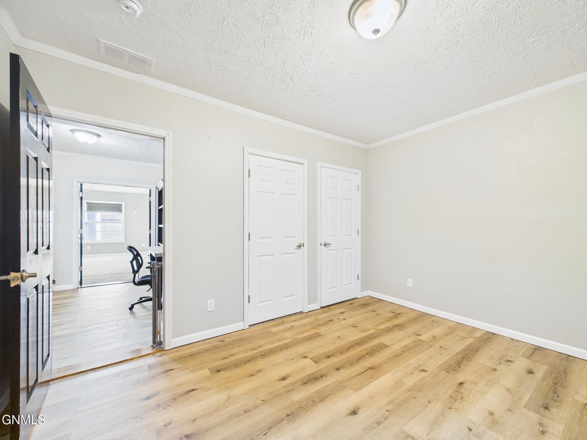 property viewer photo 38