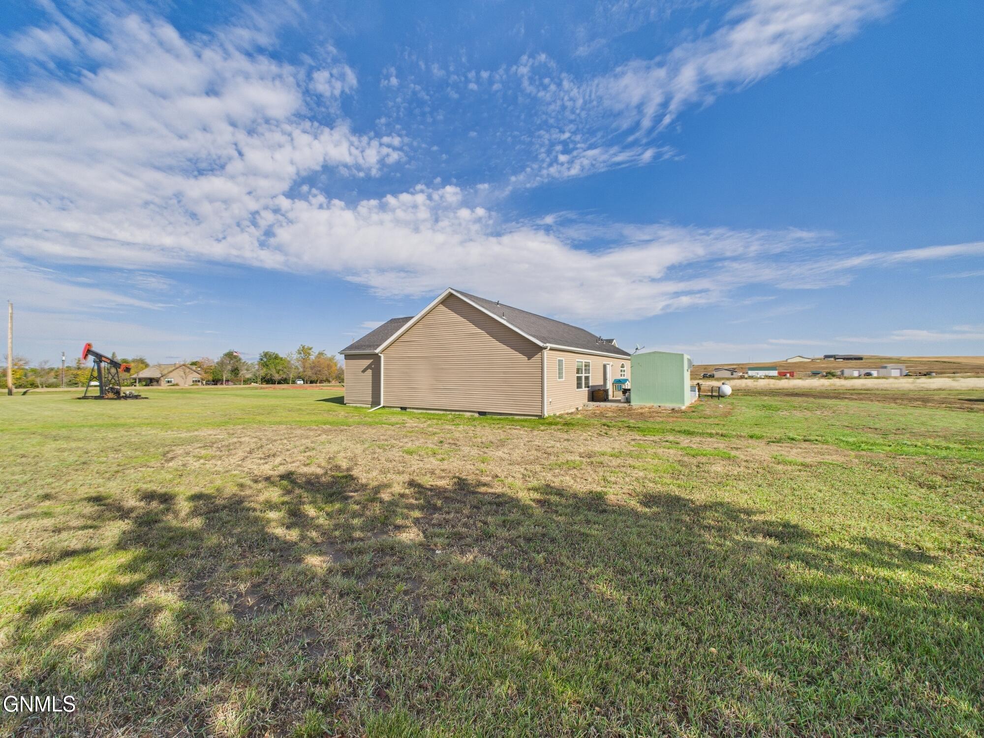 property viewer photo 4