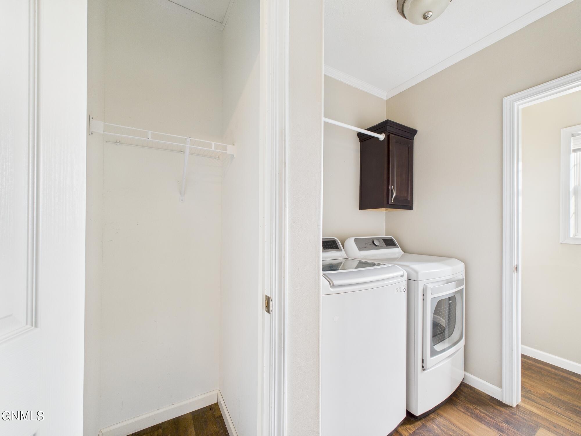 property viewer photo 41