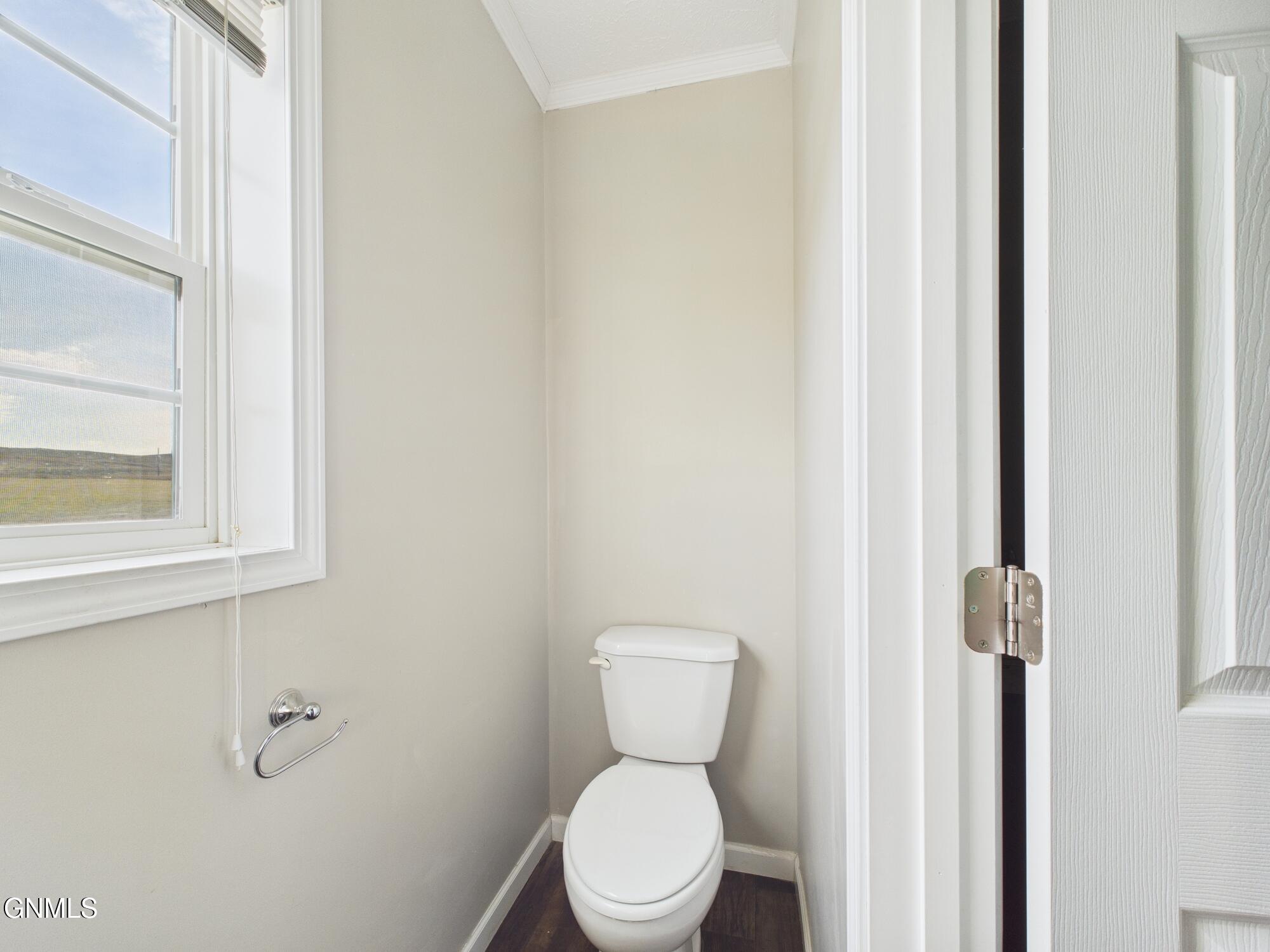 property viewer photo 43