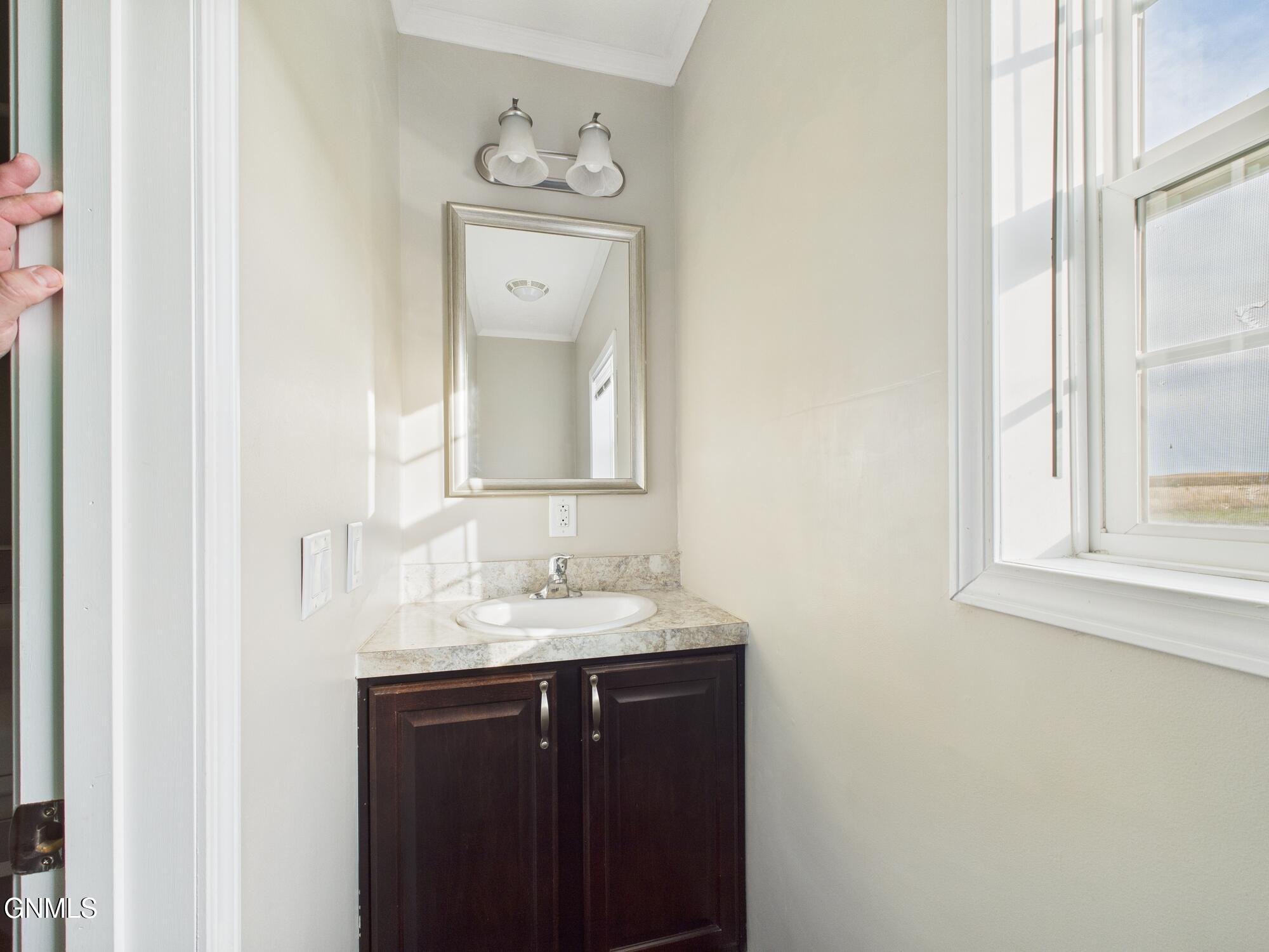 property viewer photo 44