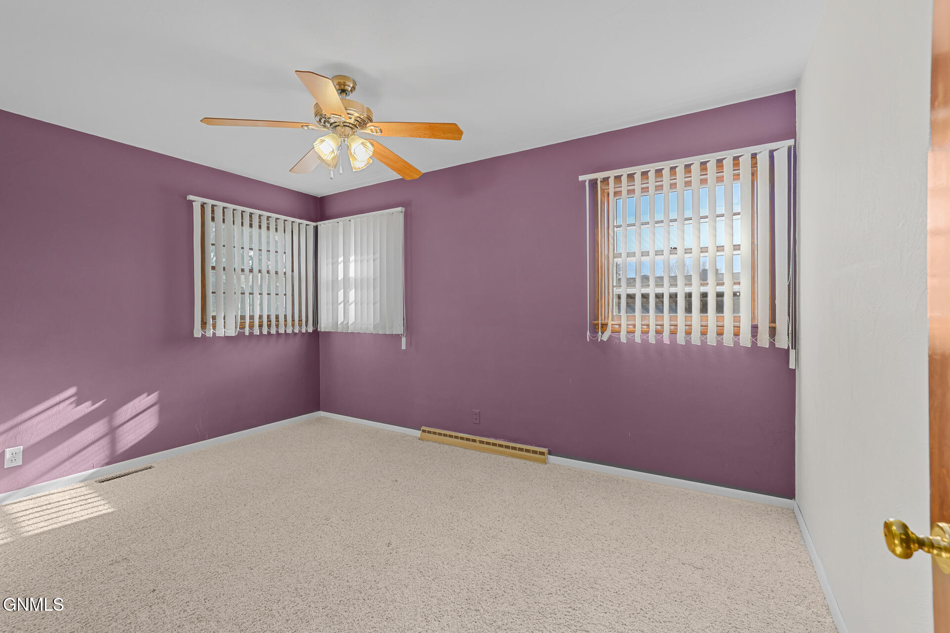property viewer photo 28