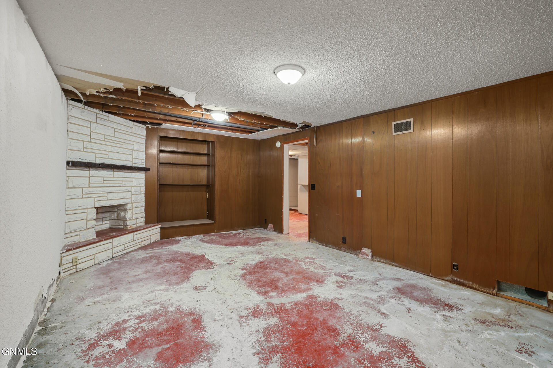 property viewer photo 31