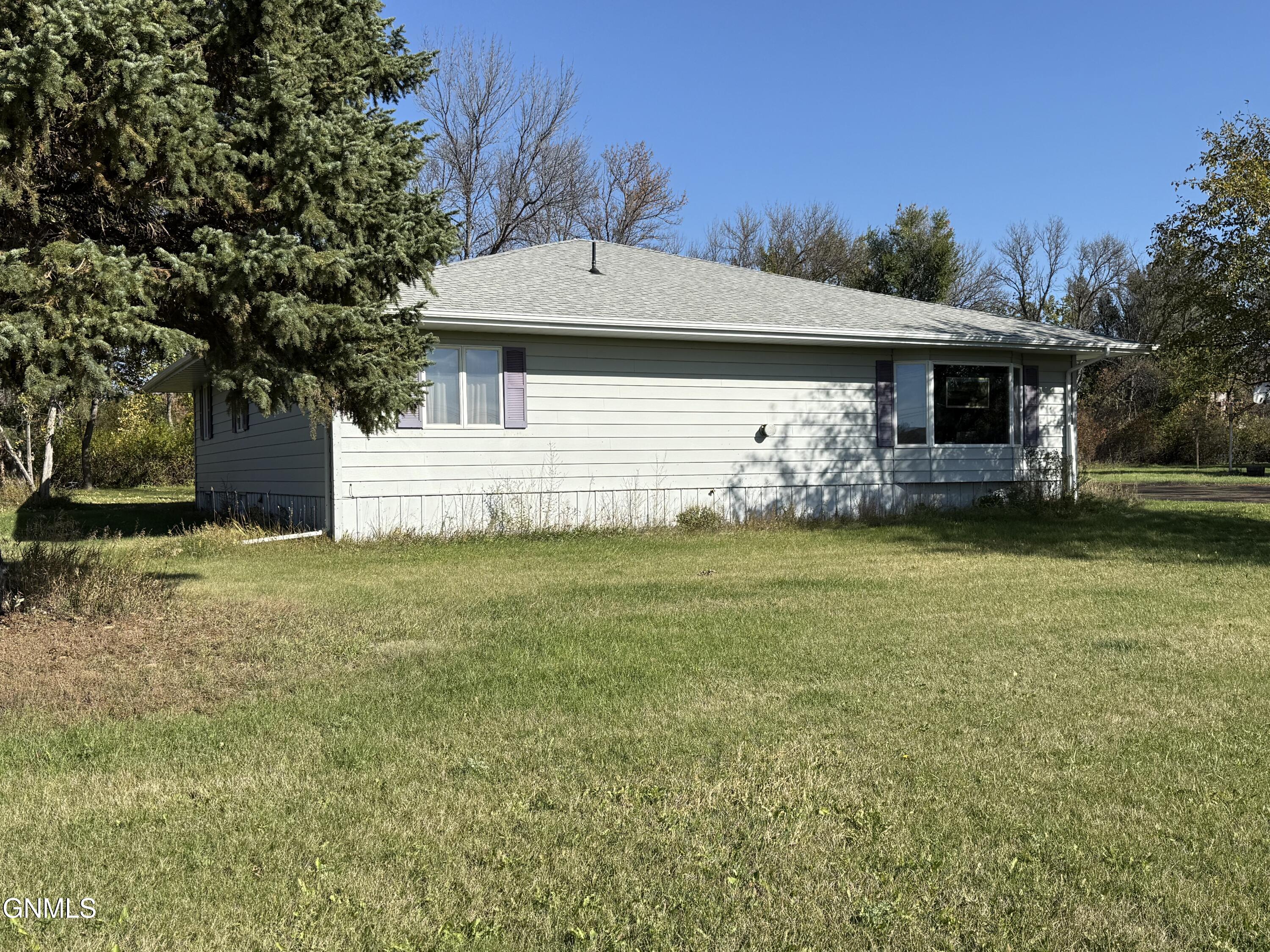 property viewer photo 15