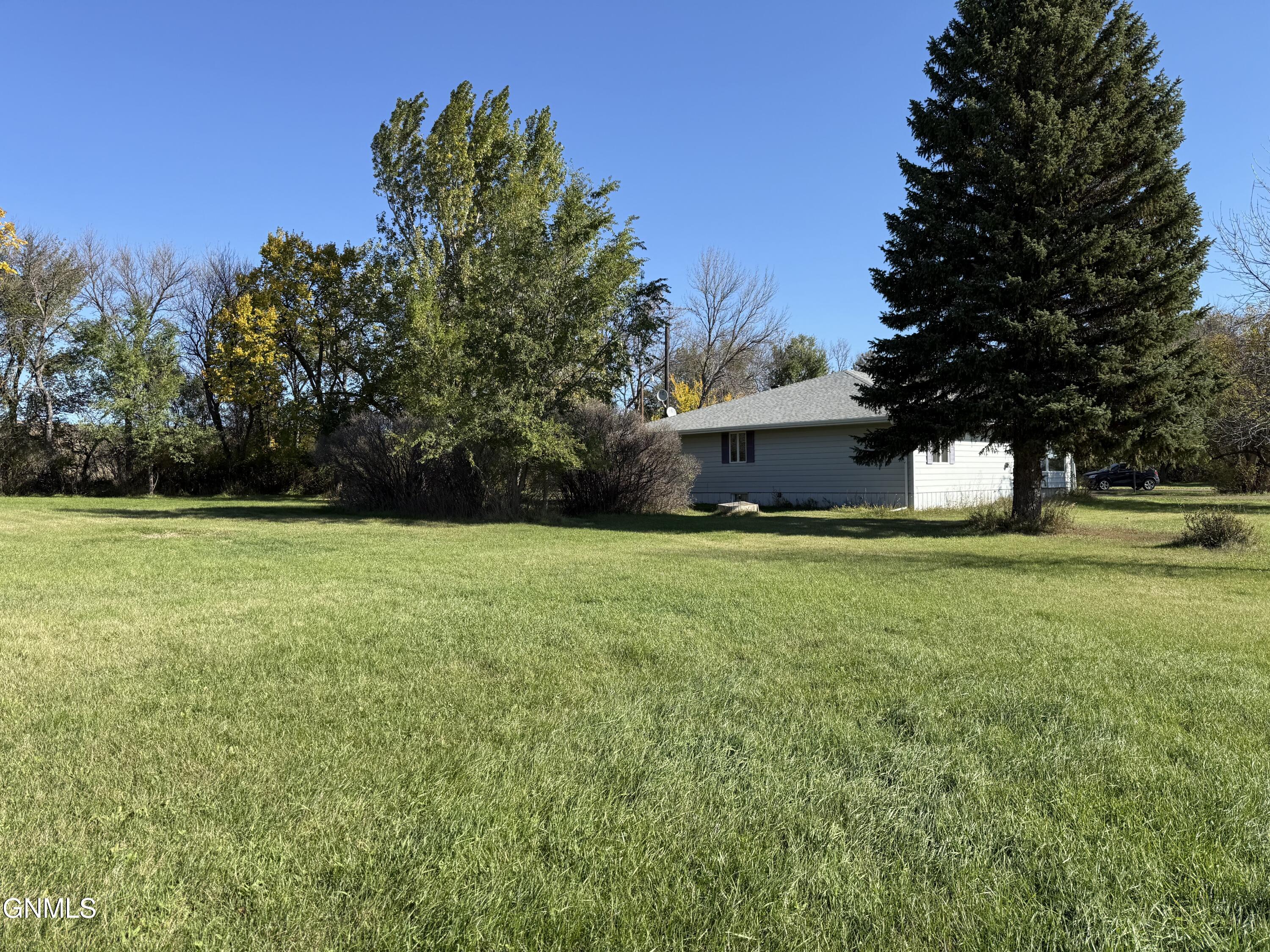 property viewer photo 17