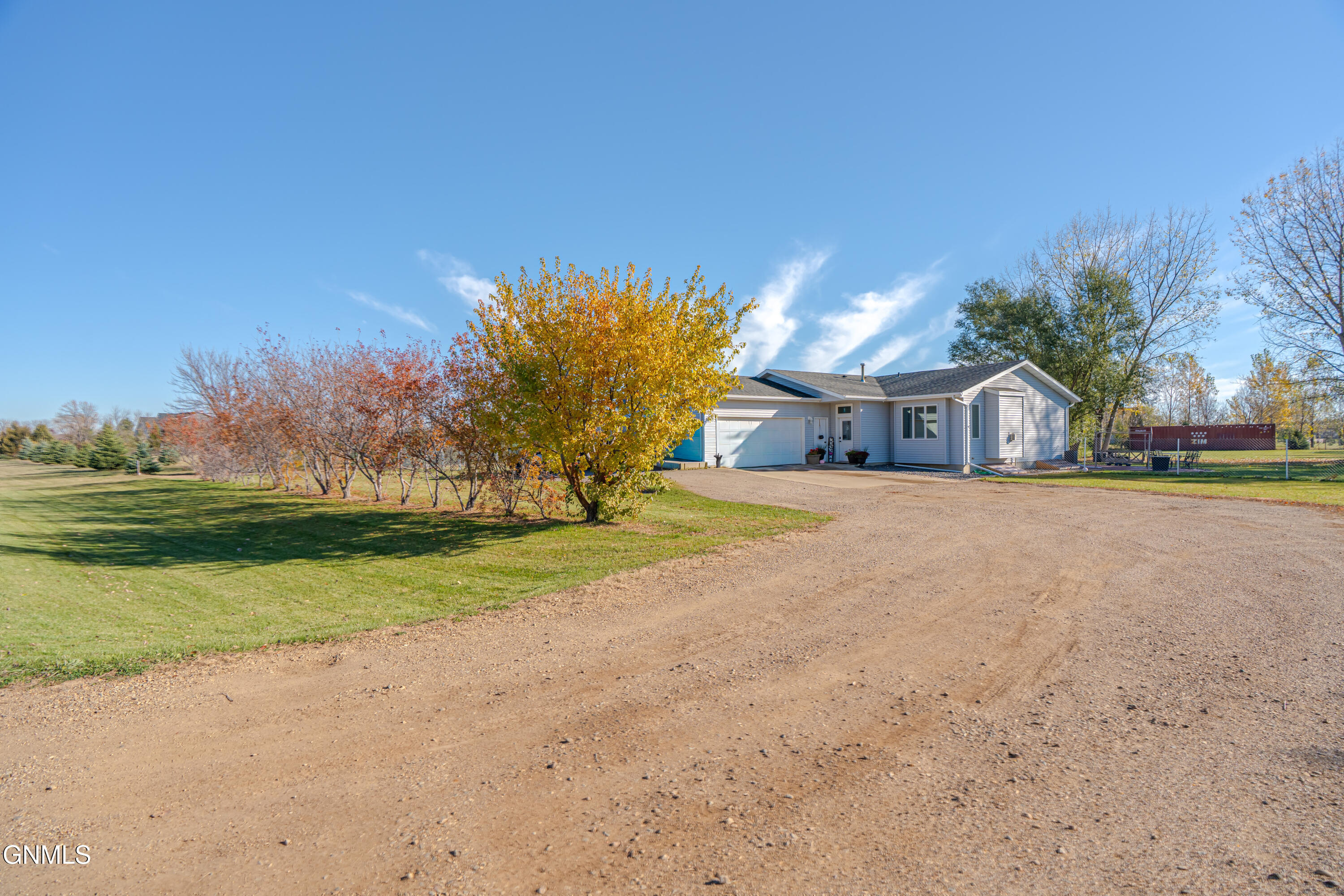 property viewer photo 1