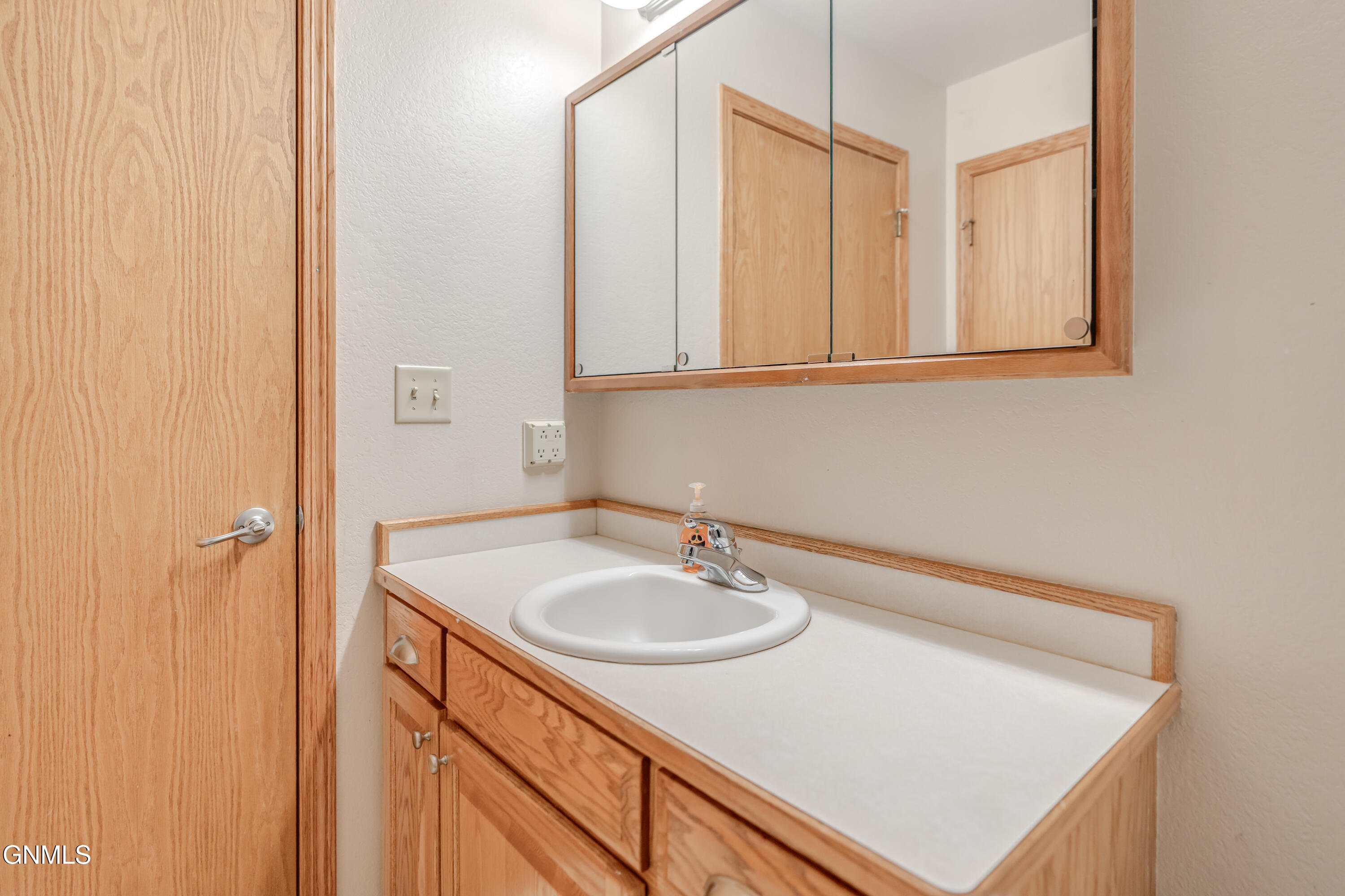 property viewer photo 28