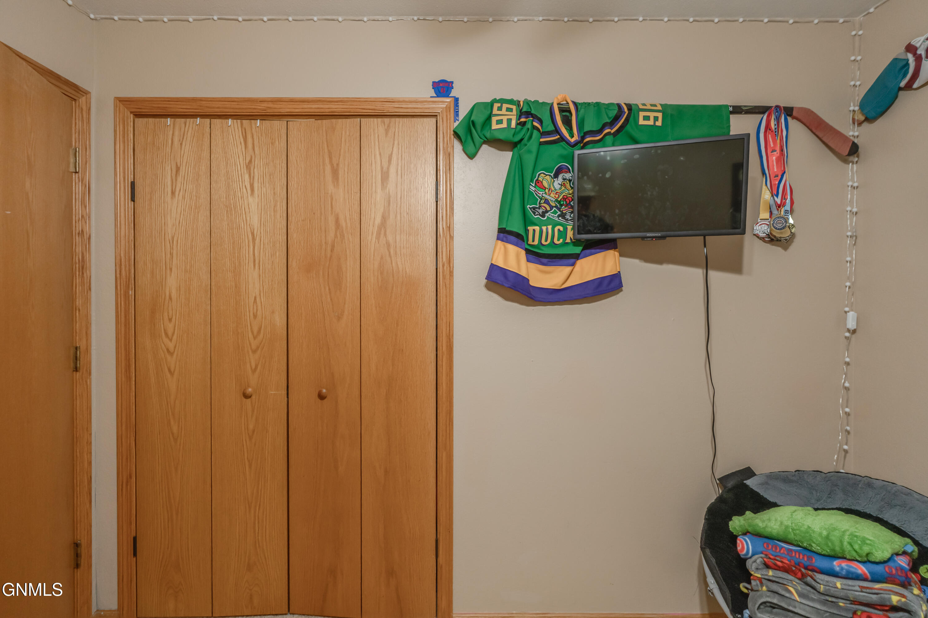property viewer photo 30
