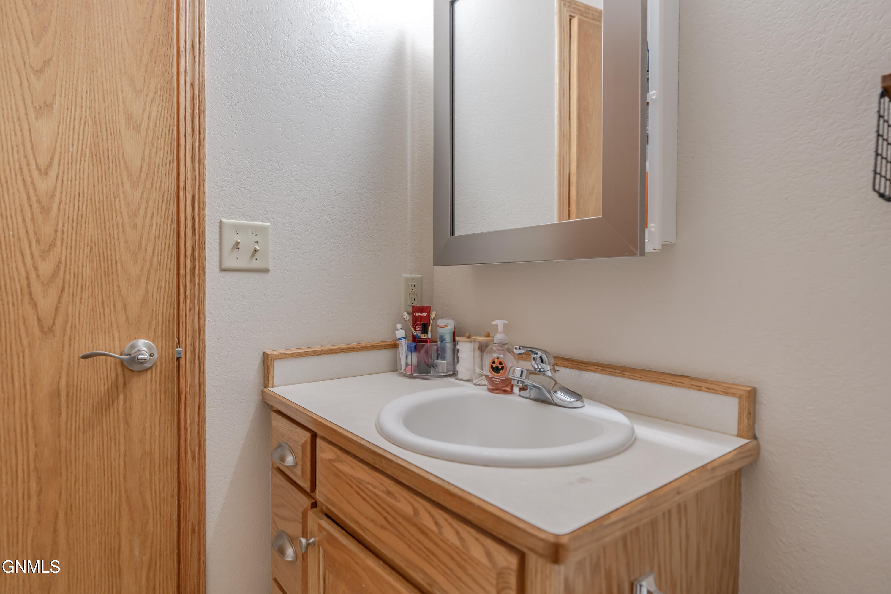 property viewer photo 41