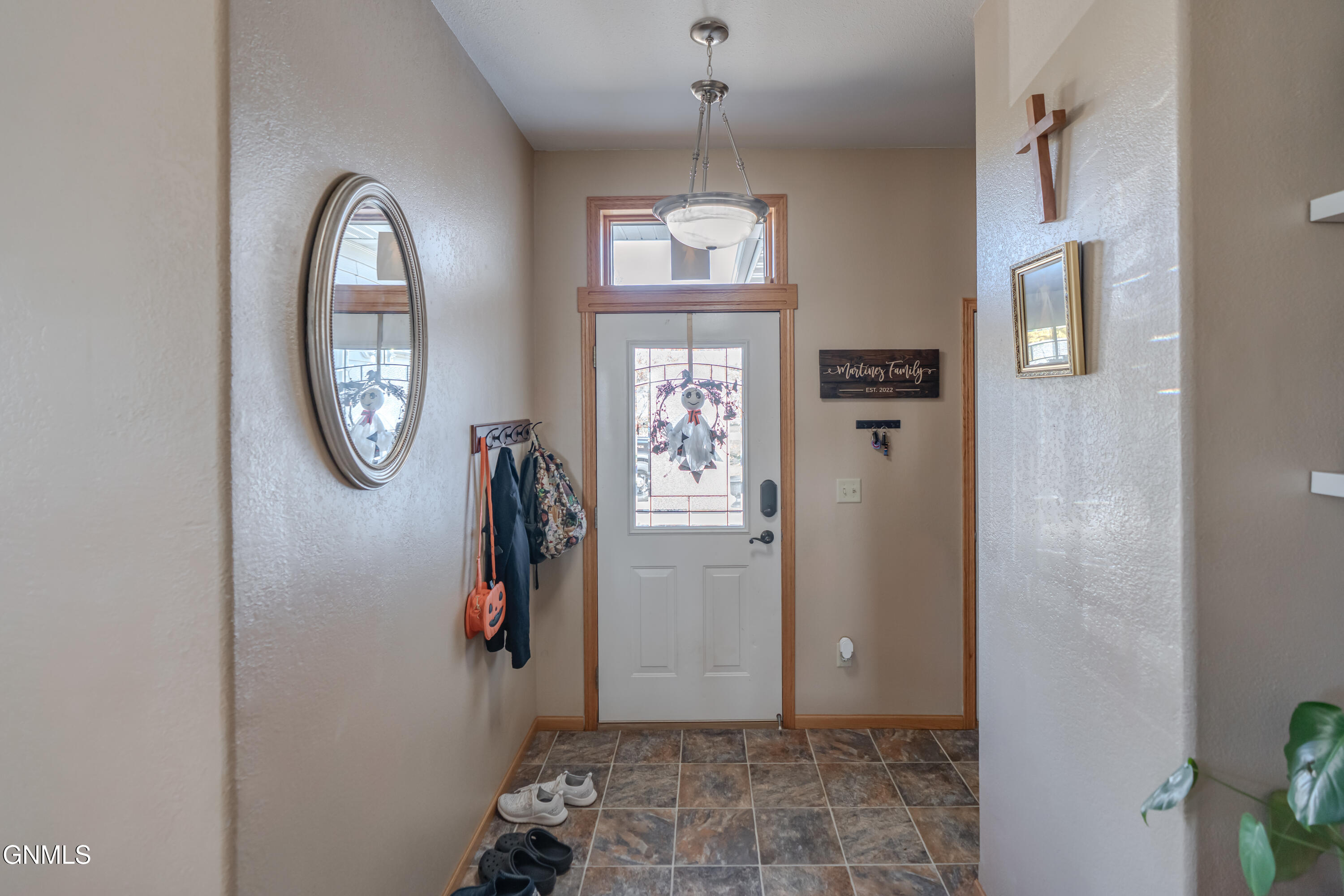 property viewer photo 42