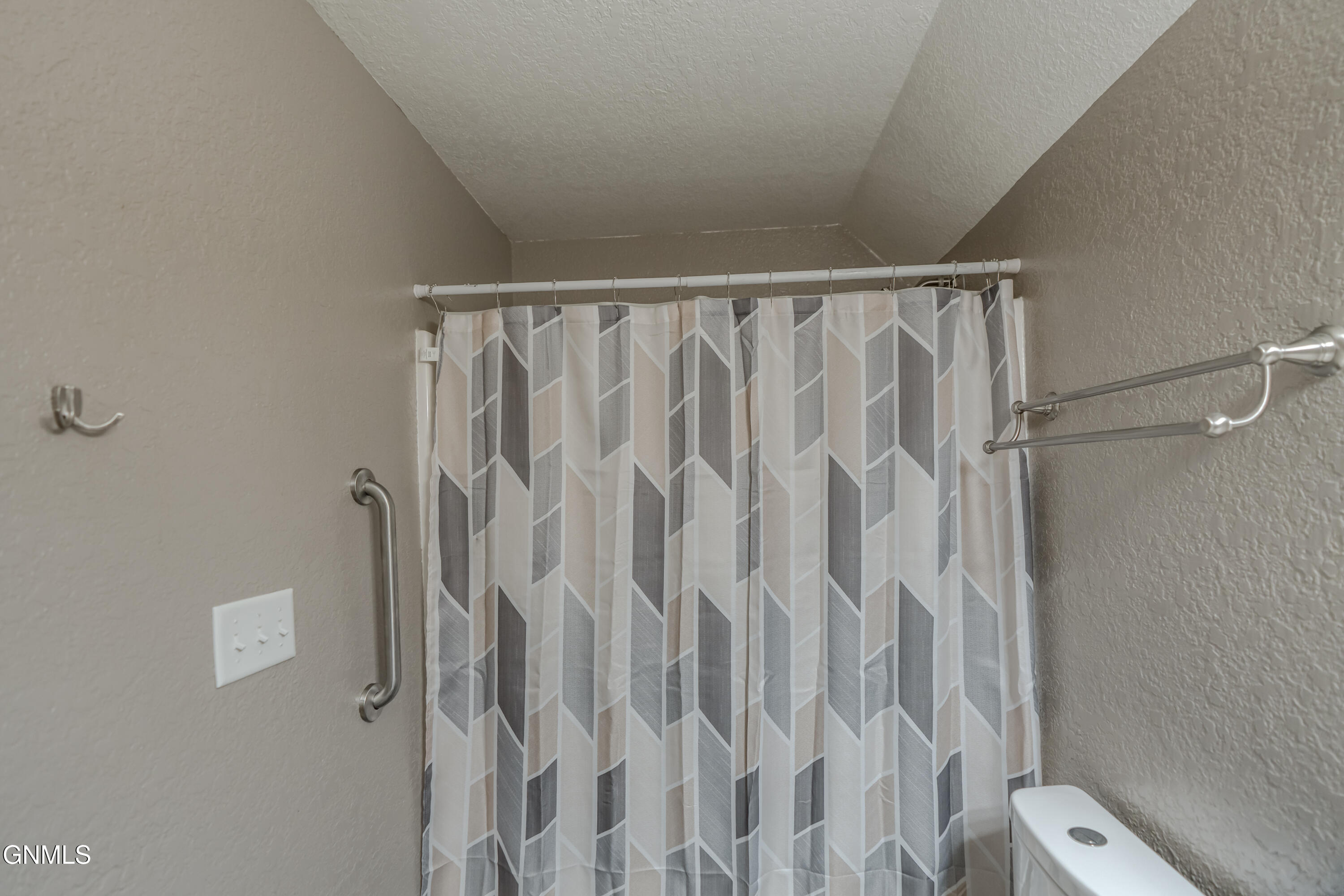 property viewer photo 55