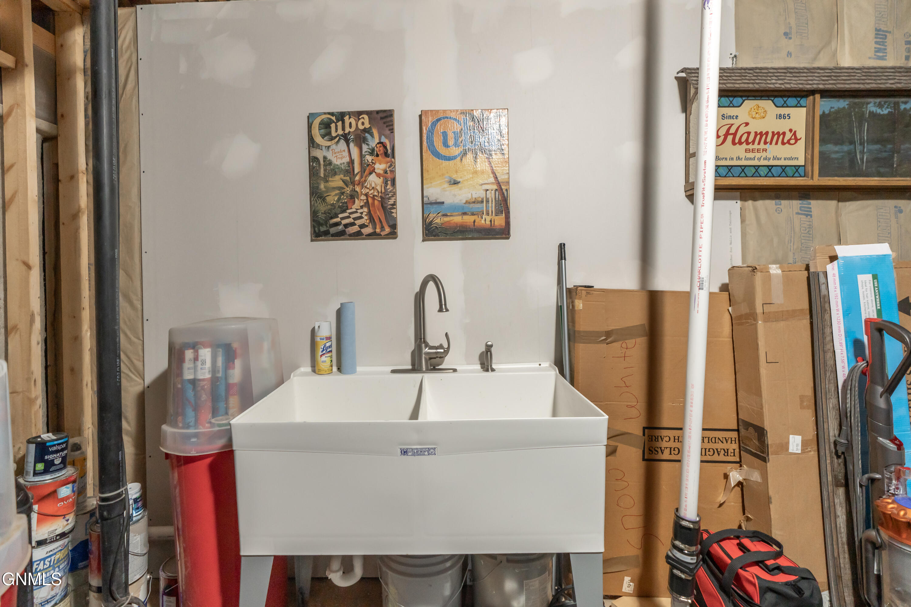 property viewer photo 63