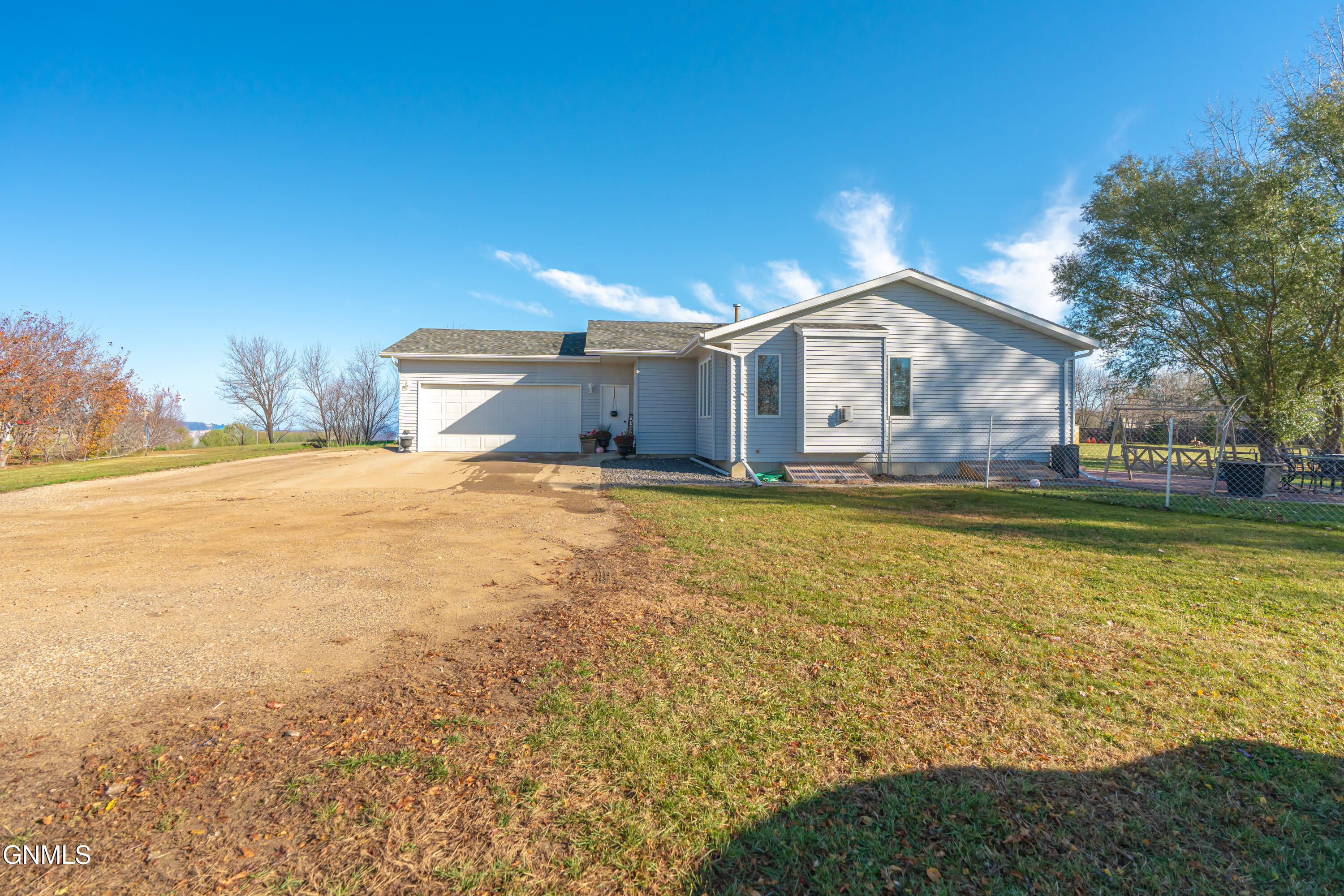 property viewer photo 70