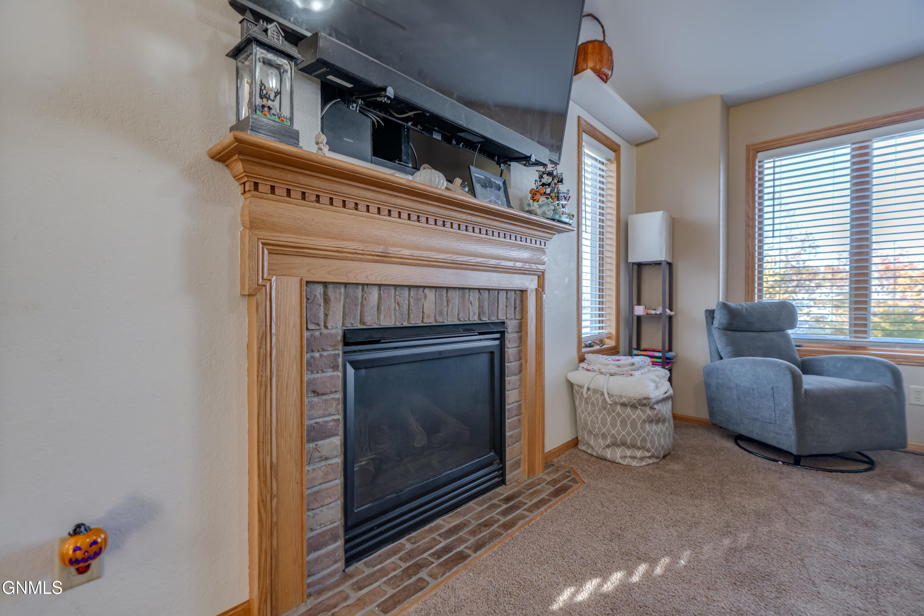 property viewer photo 8