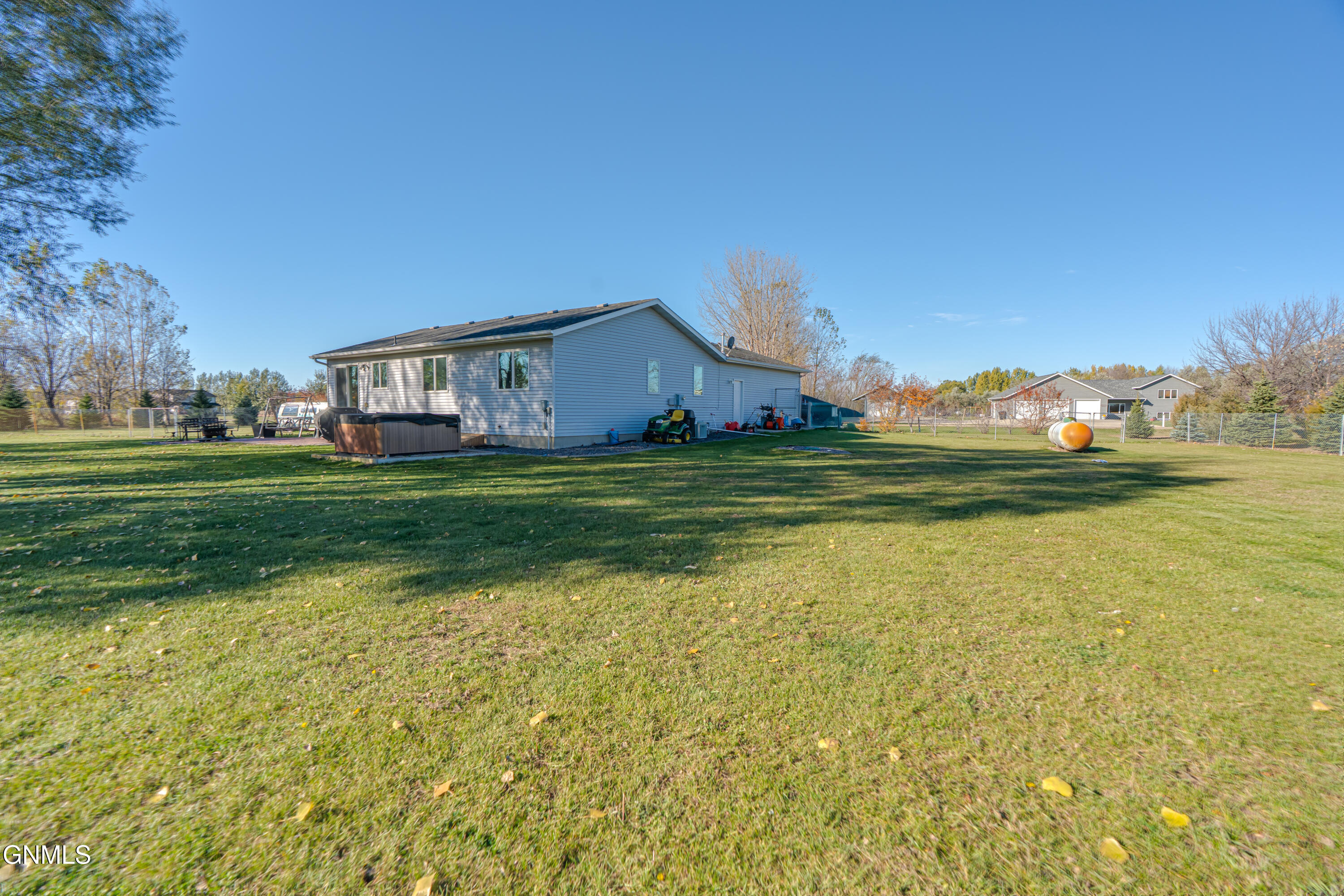 property viewer photo 87