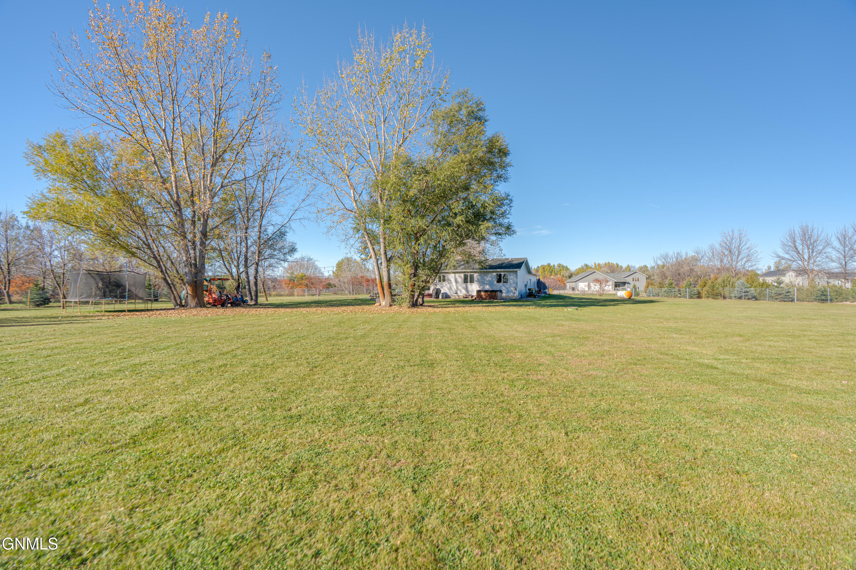 property viewer photo 93