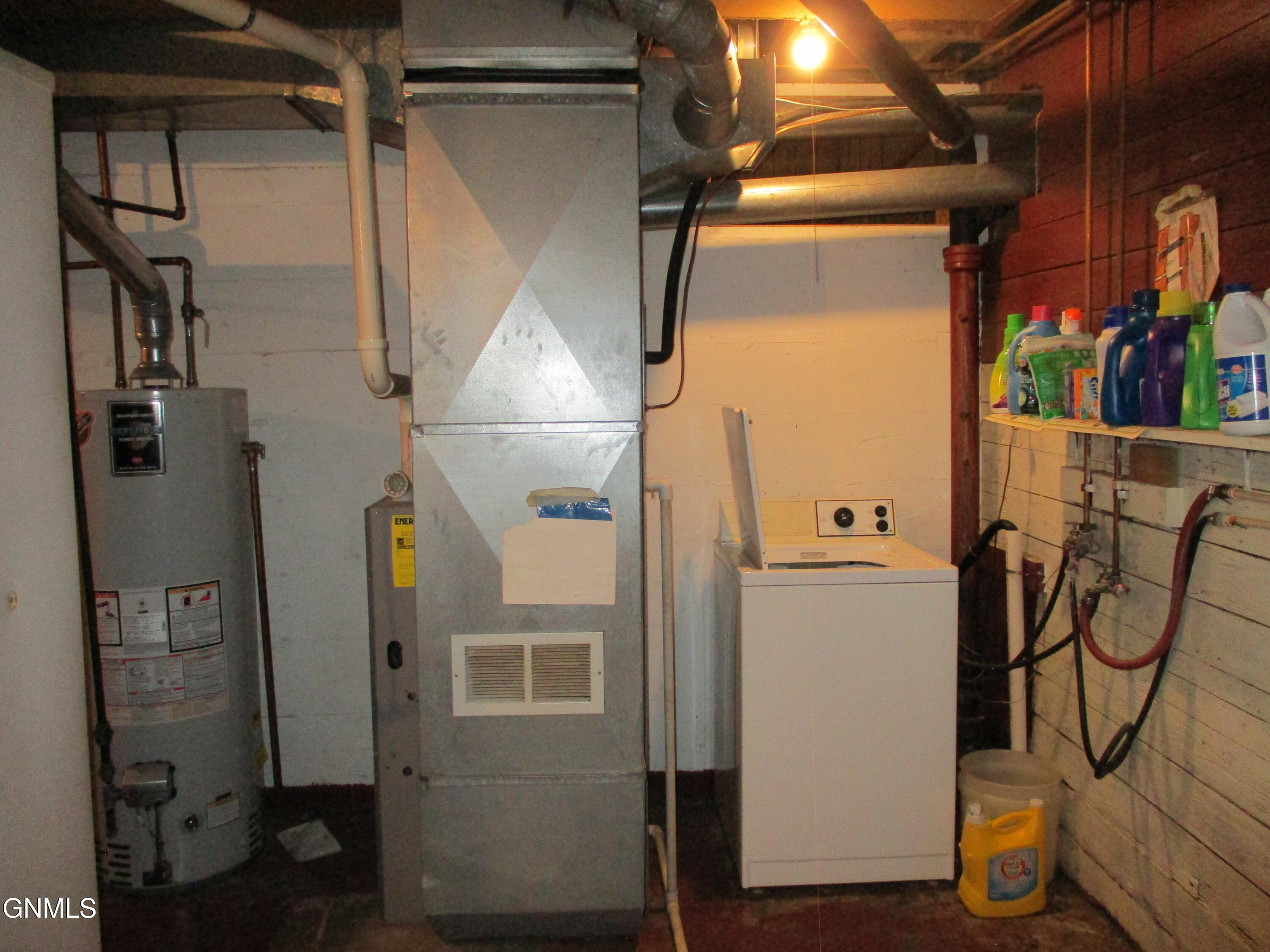 main property photo 12